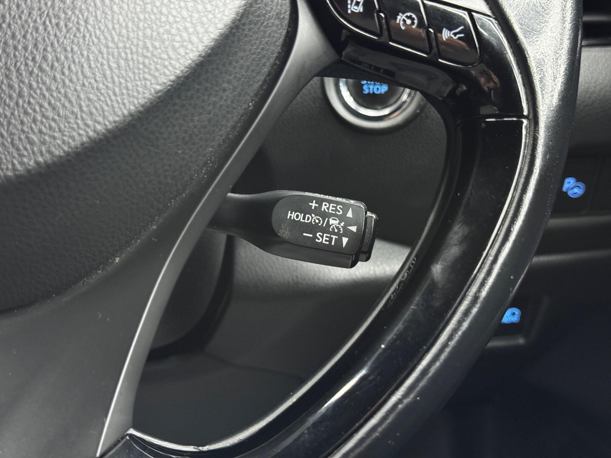 Toyota C-HR 1.2 VVT-i Dynamic Euro 6 (s/s) 5dr 5dr Manual 2026