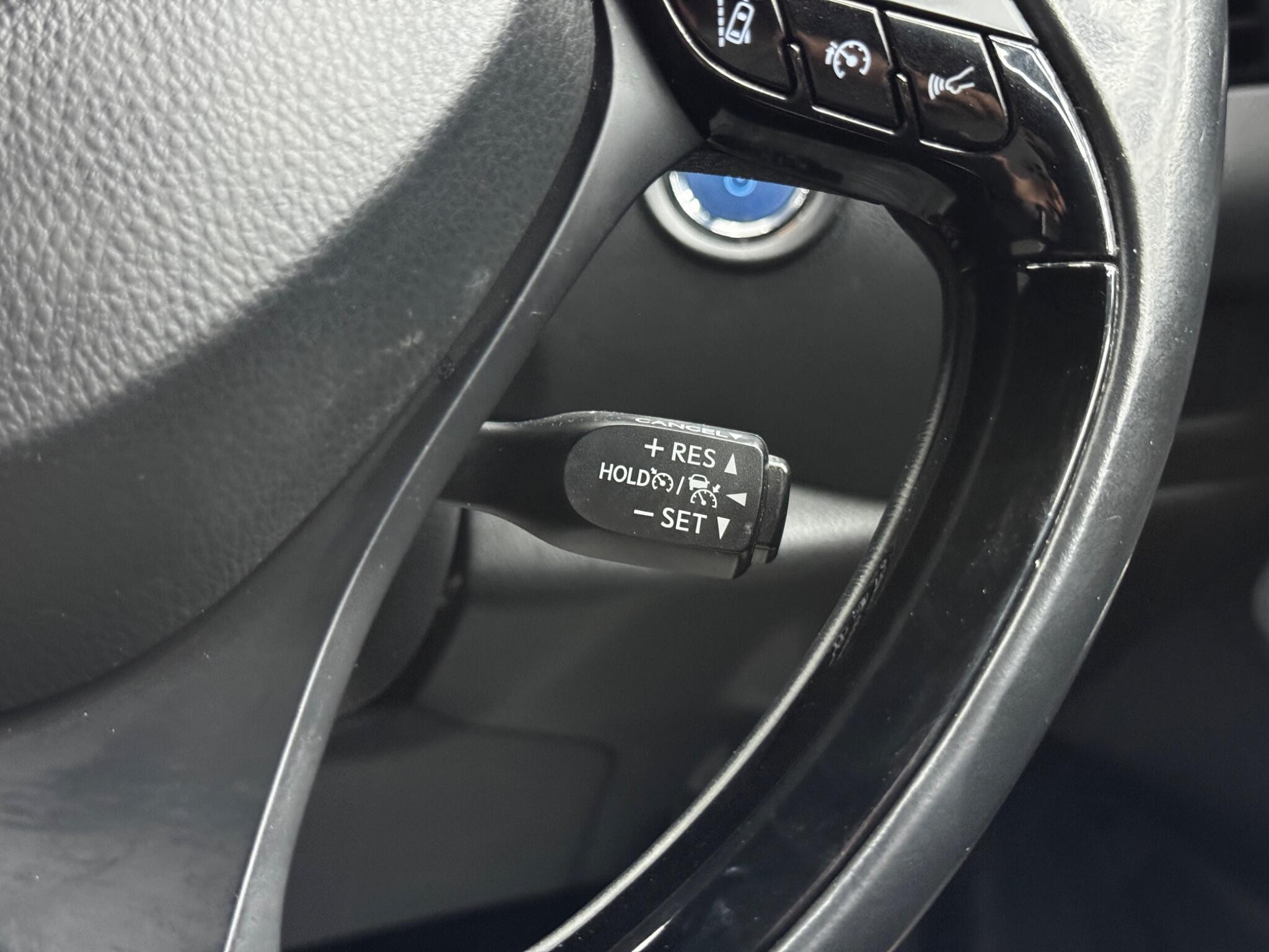 Toyota C-HR 1.8 VVT-h Dynamic CVT Euro 6 (s/s) 5dr 5dr Automatic 2026