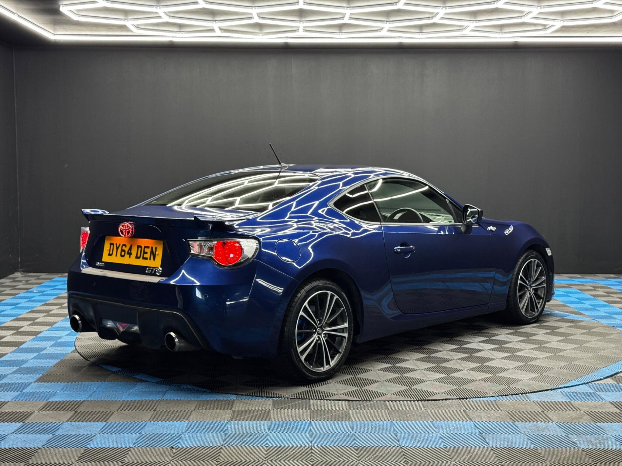 Toyota GT86 2.0 Boxer D-4S Auto Euro 5 2dr 2dr Automatic 2026