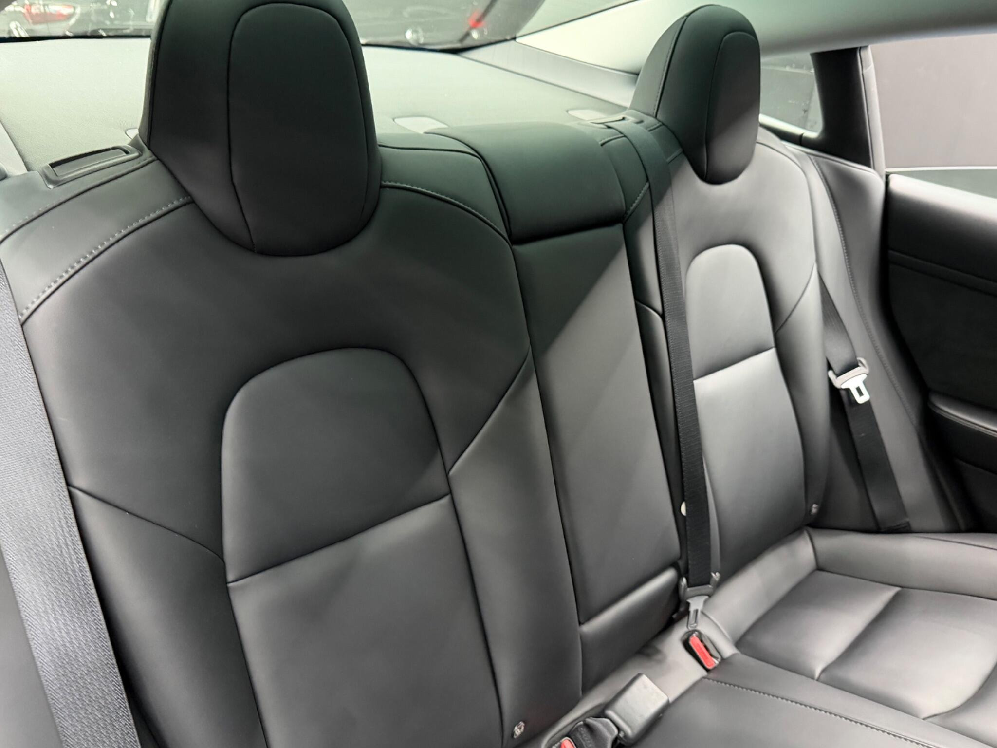 Tesla Model 3 Auto RWD 4dr 4dr Automatic 2026