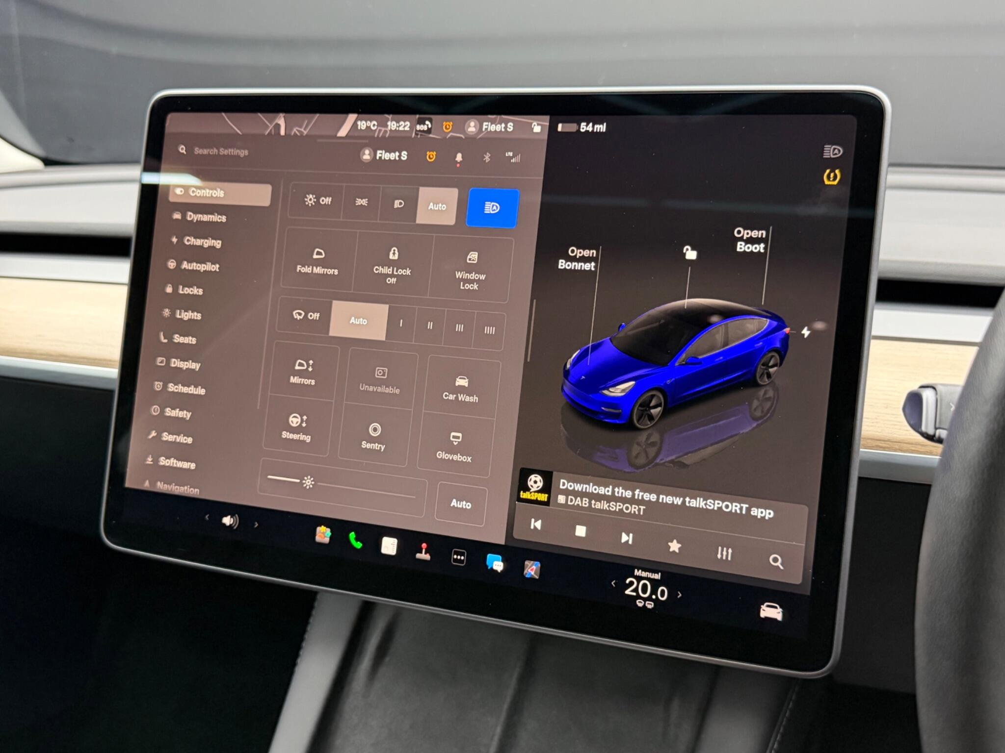 Tesla Model 3 Auto RWD 4dr 4dr Automatic 2026