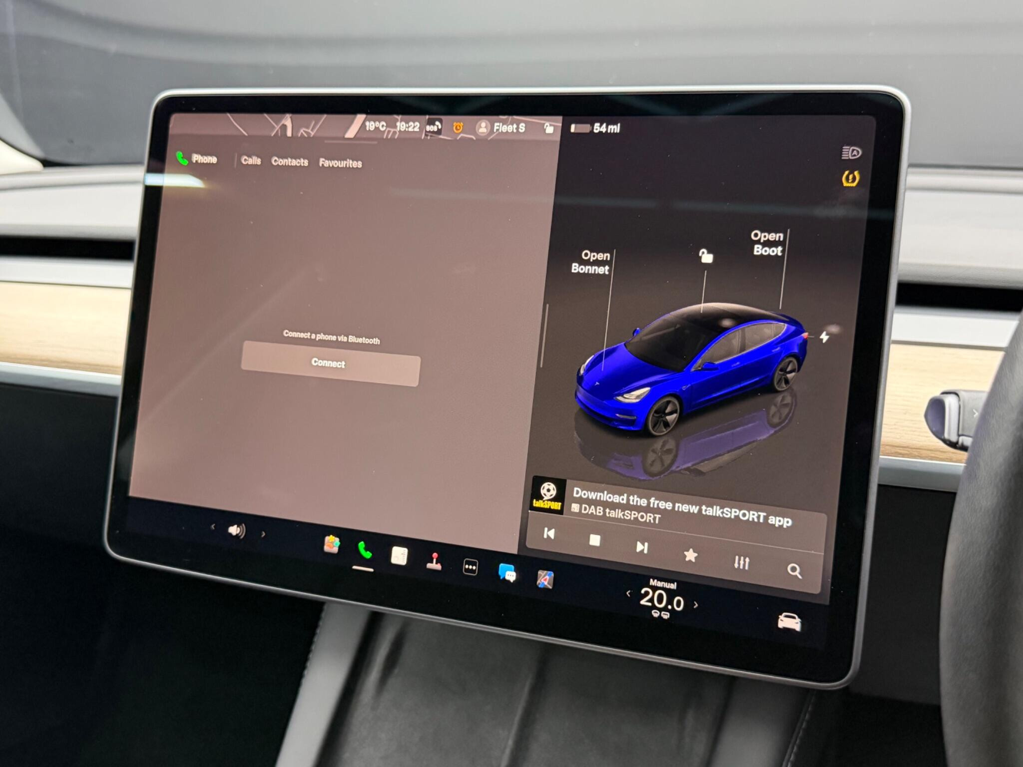 Tesla Model 3 Auto RWD 4dr 4dr Automatic 2026