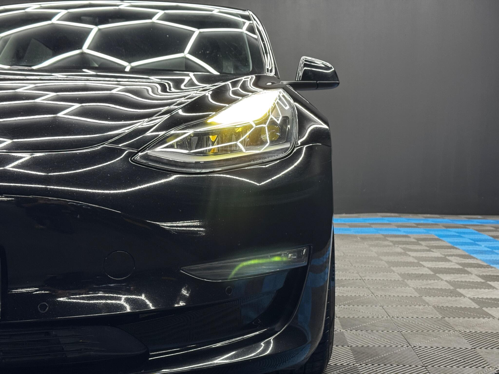 Tesla Model 3 (Dual Motor) Performance Auto 4WDE 4dr (Performance Upgrade) 4dr Automatic 2026