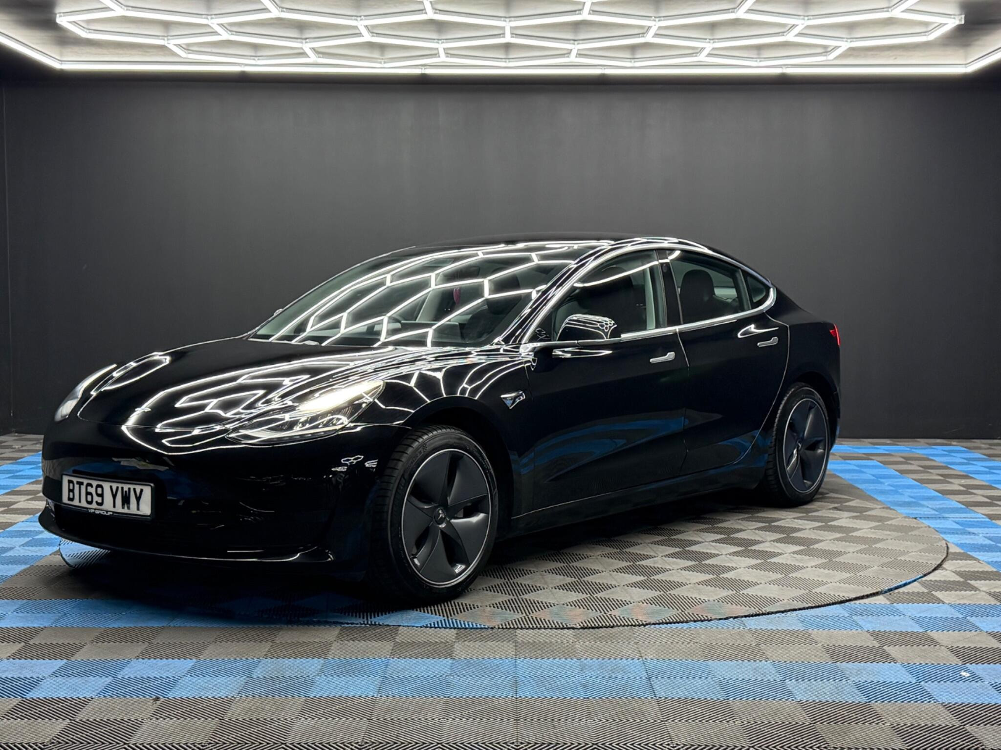 Tesla Model 3 Standard Range Plus Auto RWD 4dr 4dr Automatic 2026