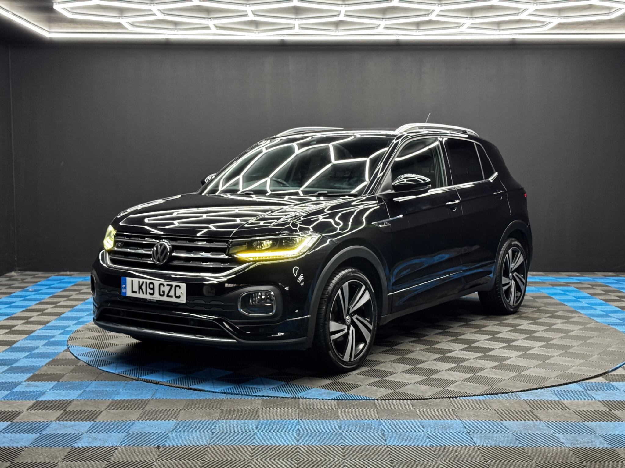 Volkswagen T-Cross 1.0 TSI R-Line Euro 6 (s/s) 5dr 5dr Manual 2026