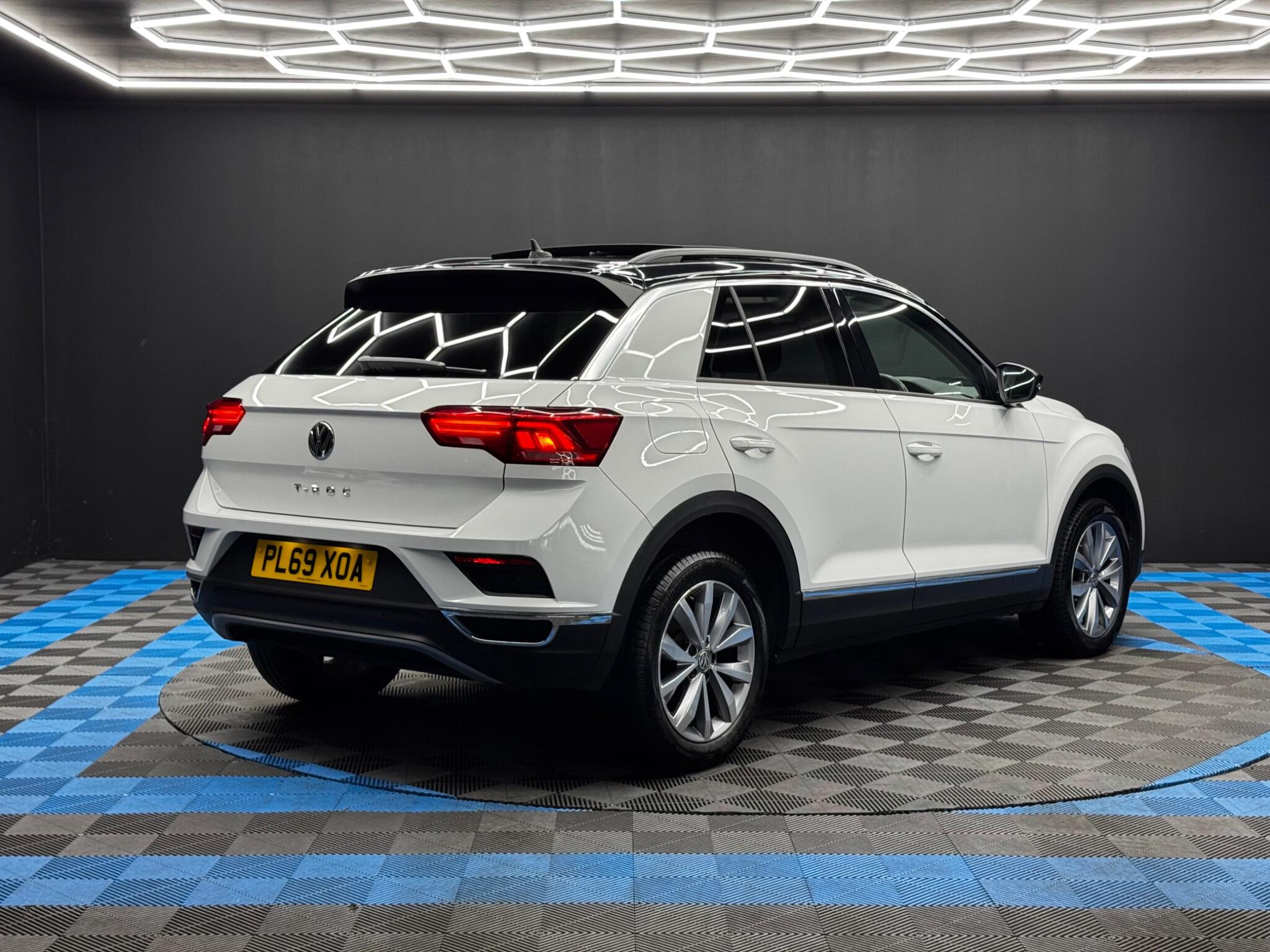 Volkswagen T-Roc 1.5 TSI EVO Design DSG Euro 6 (s/s) 5dr 5dr Automatic 2026