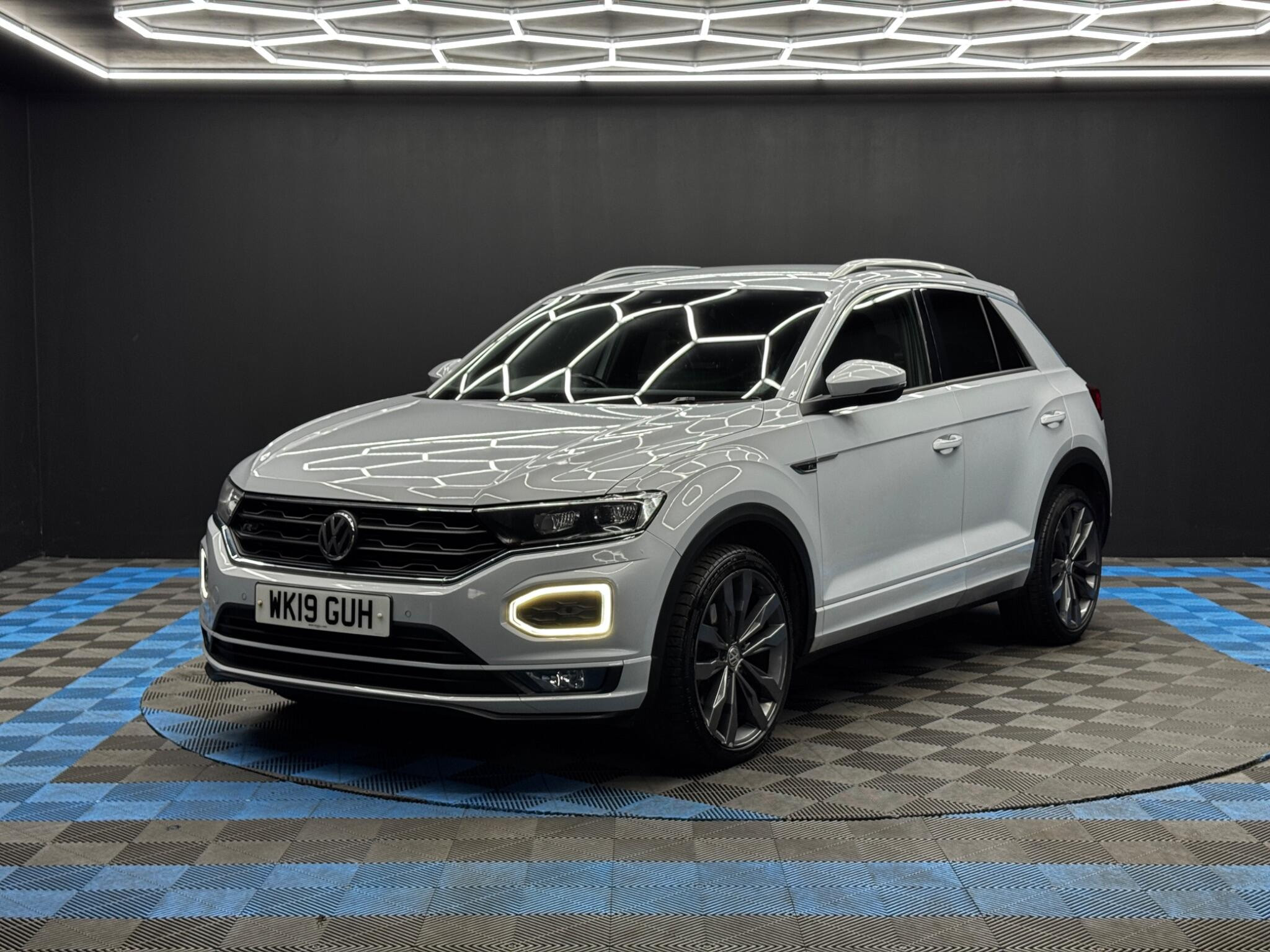 Volkswagen T-Roc 1.6 TDI R-Line Euro 6 (s/s) 5dr 5dr Manual 2026