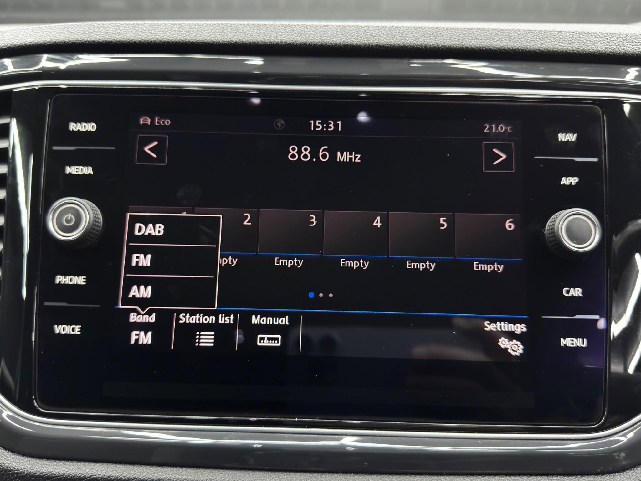 Volkswagen T-Roc 1.6 TDI R-Line Euro 6 (s/s) 5dr 5dr Manual 2026