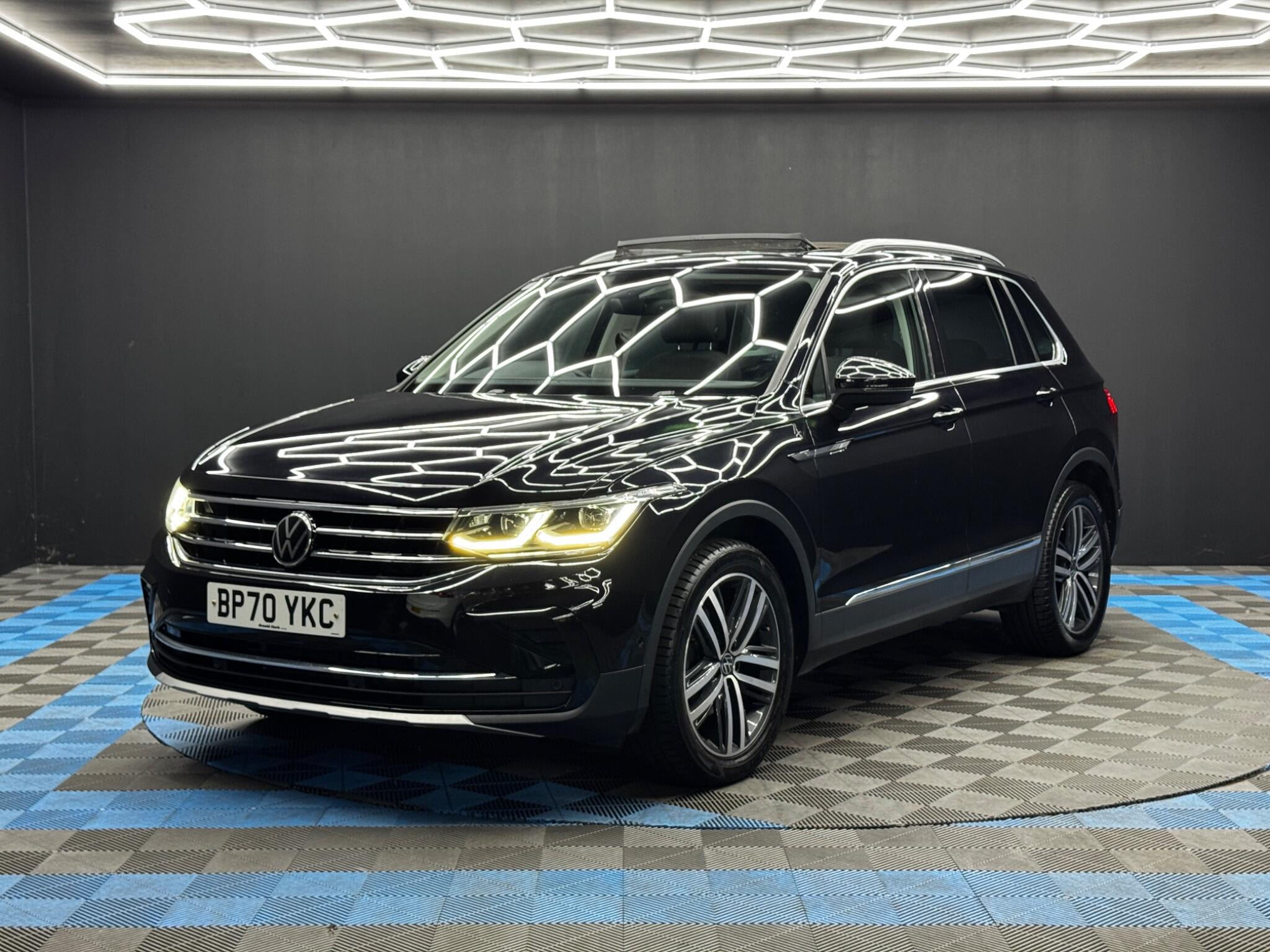Volkswagen Tiguan 1.5 TSI Elegance DSG Euro 6 (s/s) 5dr 5dr Automatic 2026