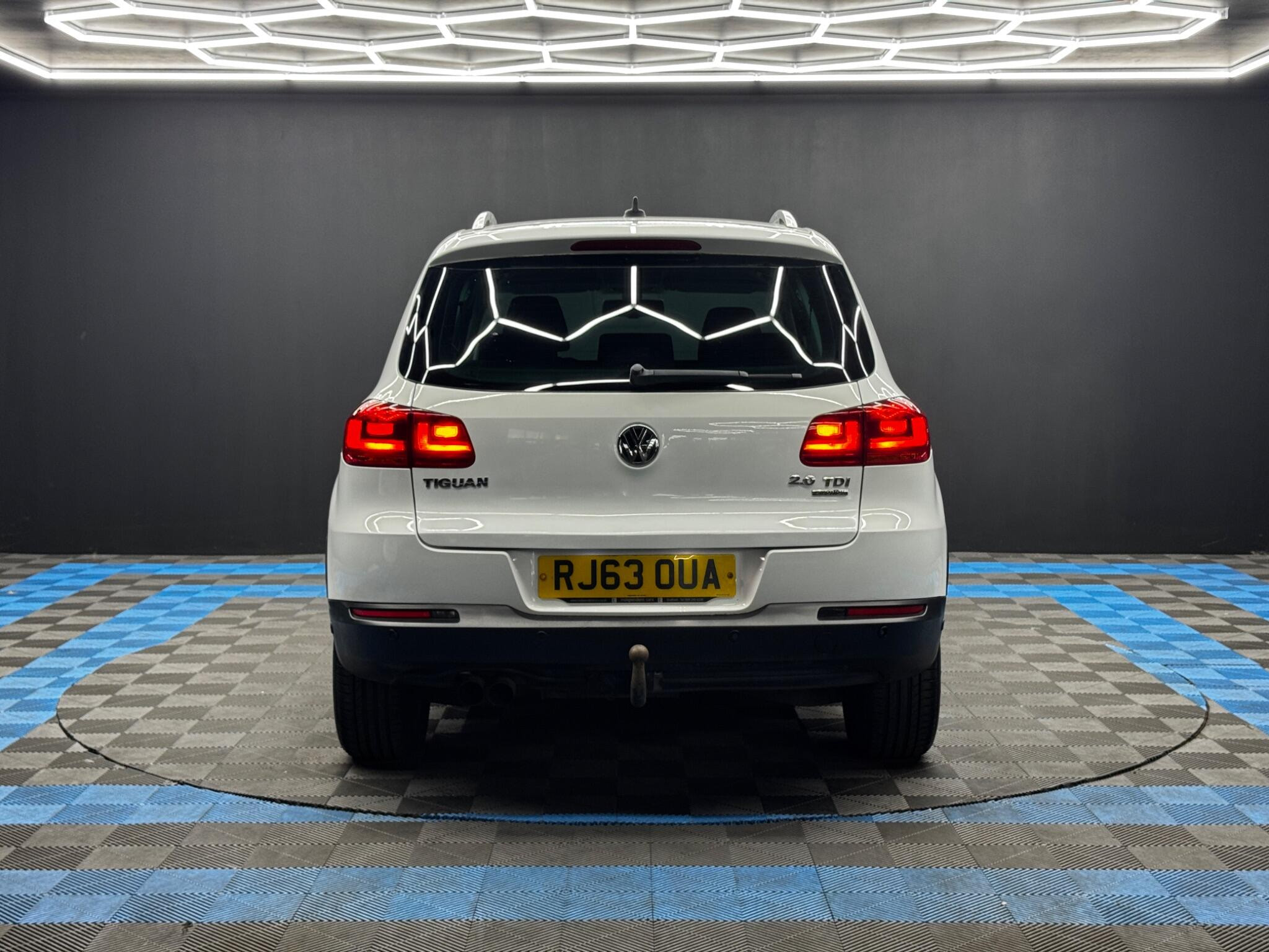 Volkswagen Tiguan 2.0 TDI BlueMotion Tech Match DSG 4WD Euro 5 (s/s) 5dr 5dr Automatic 2026