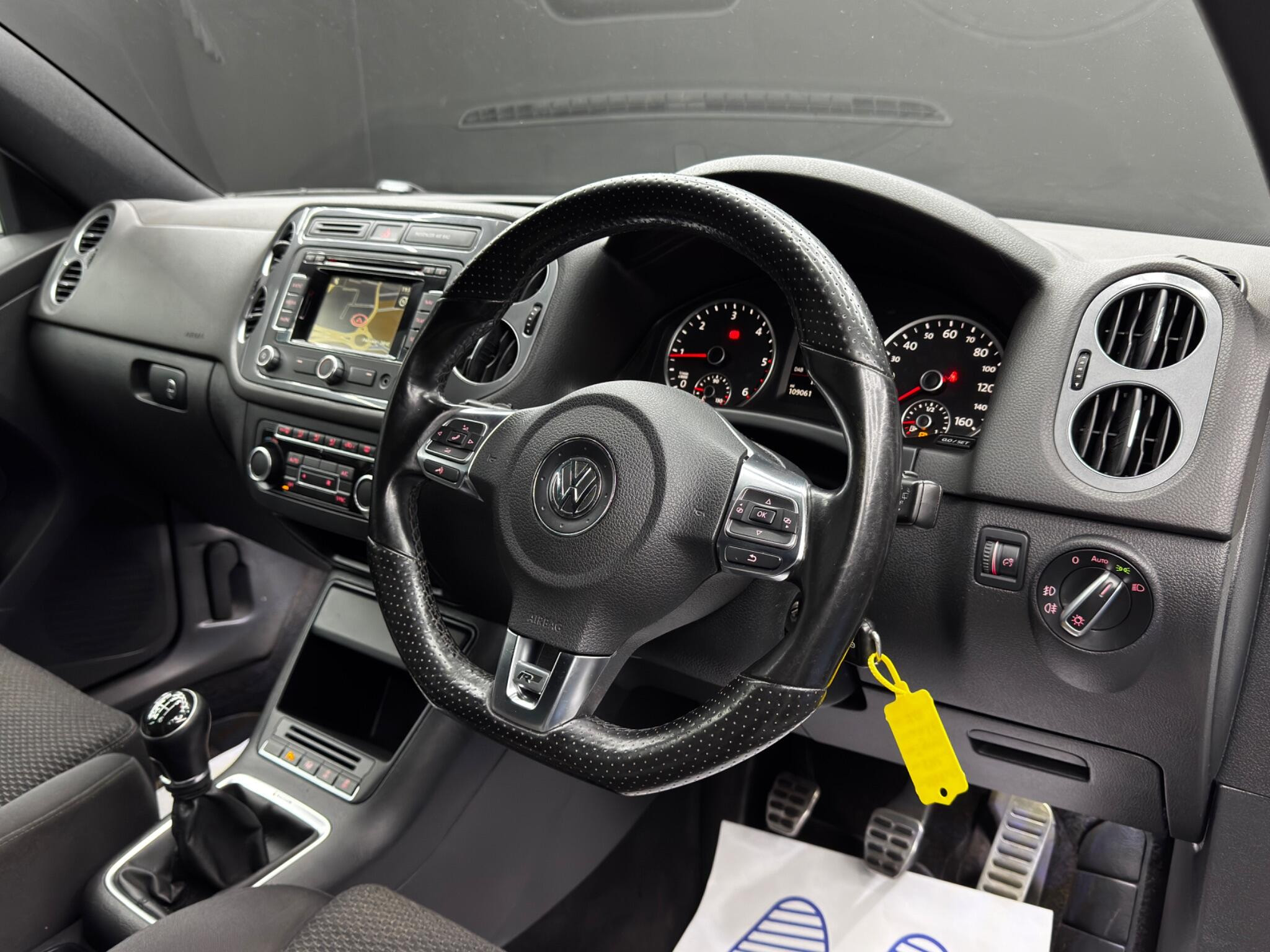 Volkswagen Tiguan 2.0 TDI BlueMotion Tech R-Line 4WD Euro 5 (s/s) 5dr (Nav) 5dr Manual 2026