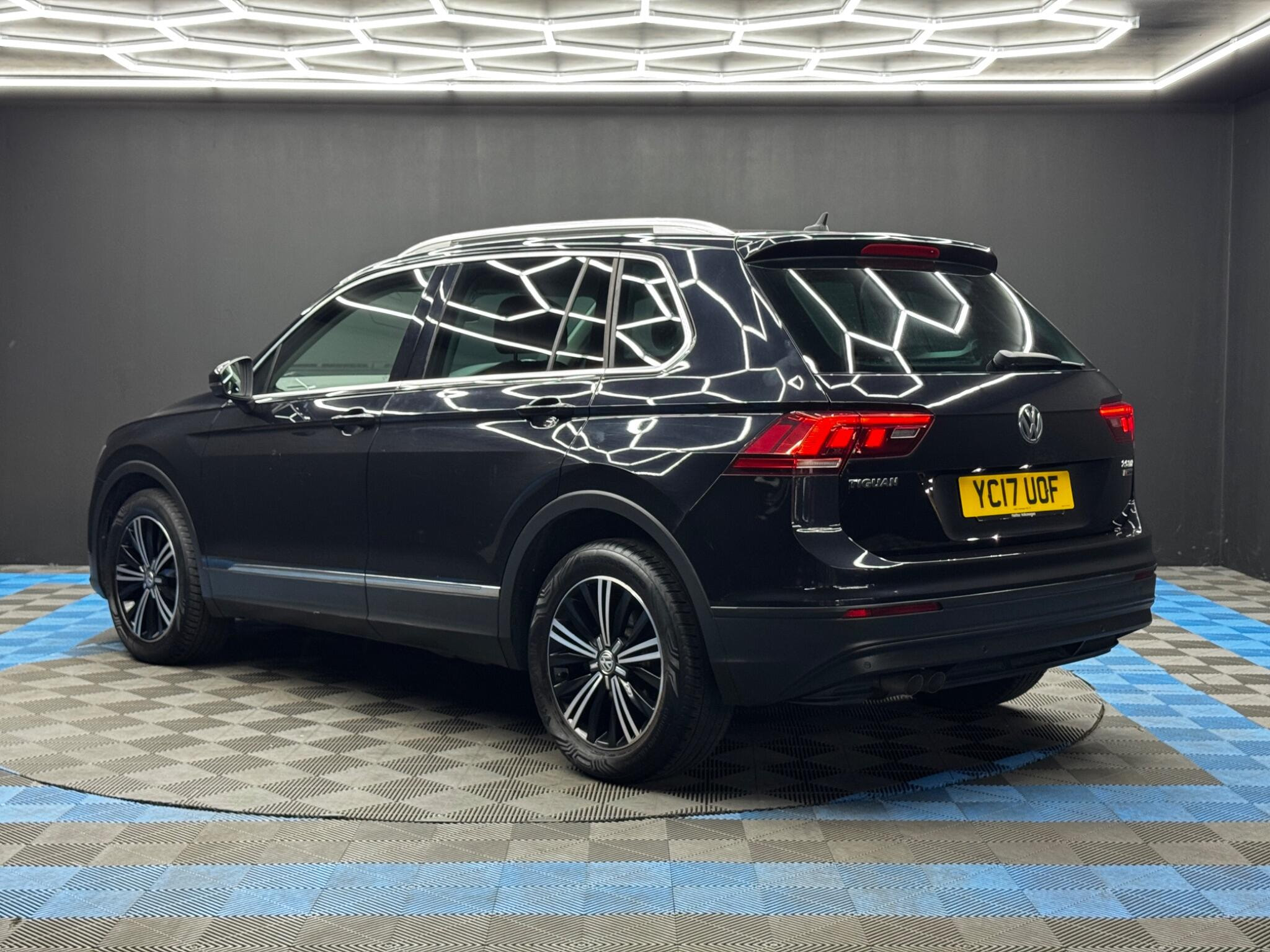 Volkswagen Tiguan 2.0 TDI BlueMotion Tech SE DSG Euro 6 (s/s) 5dr 5dr Automatic 2026