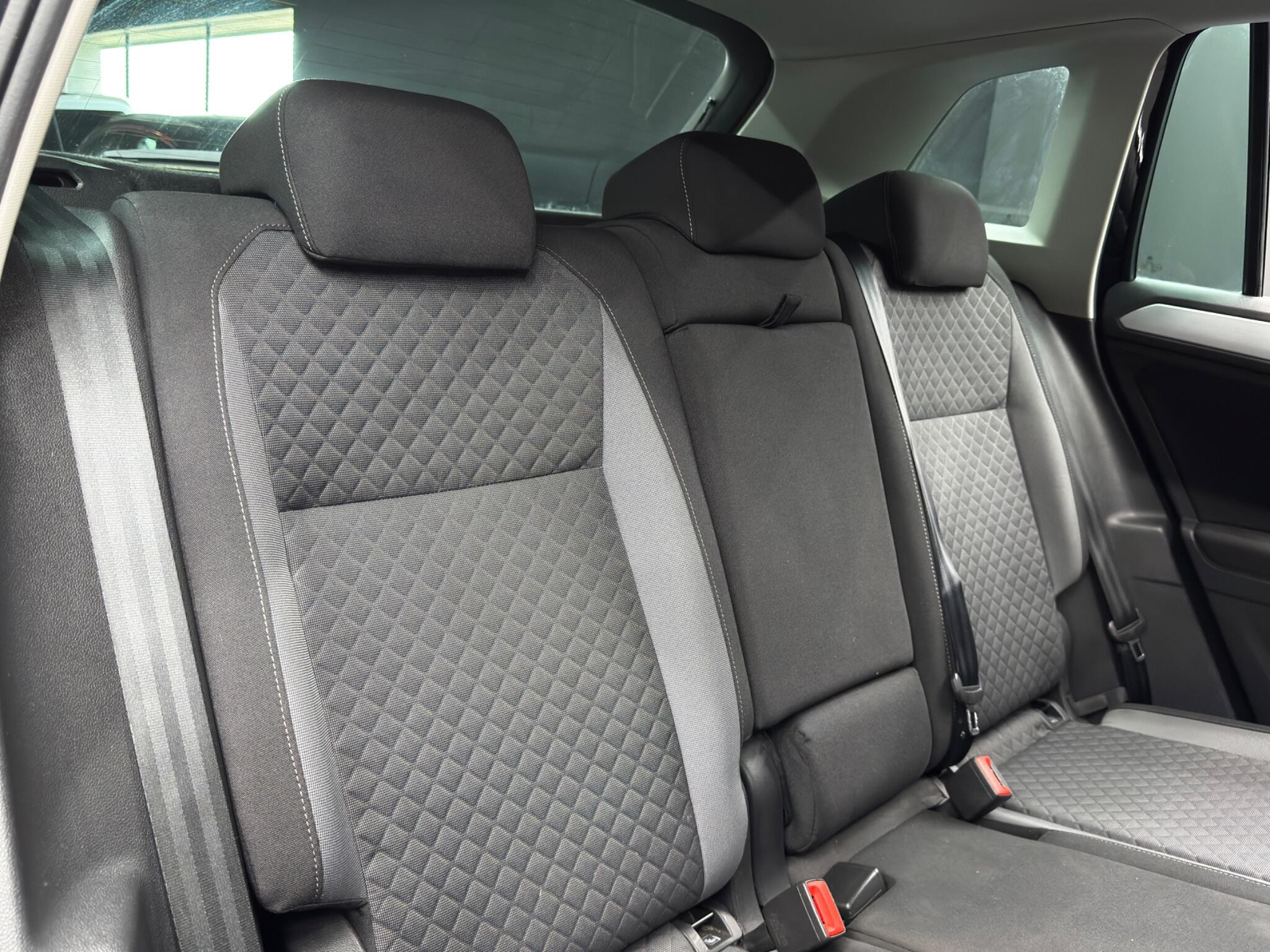 Volkswagen Tiguan 2.0 TDI BlueMotion Tech SE DSG Euro 6 (s/s) 5dr 5dr Automatic 2026