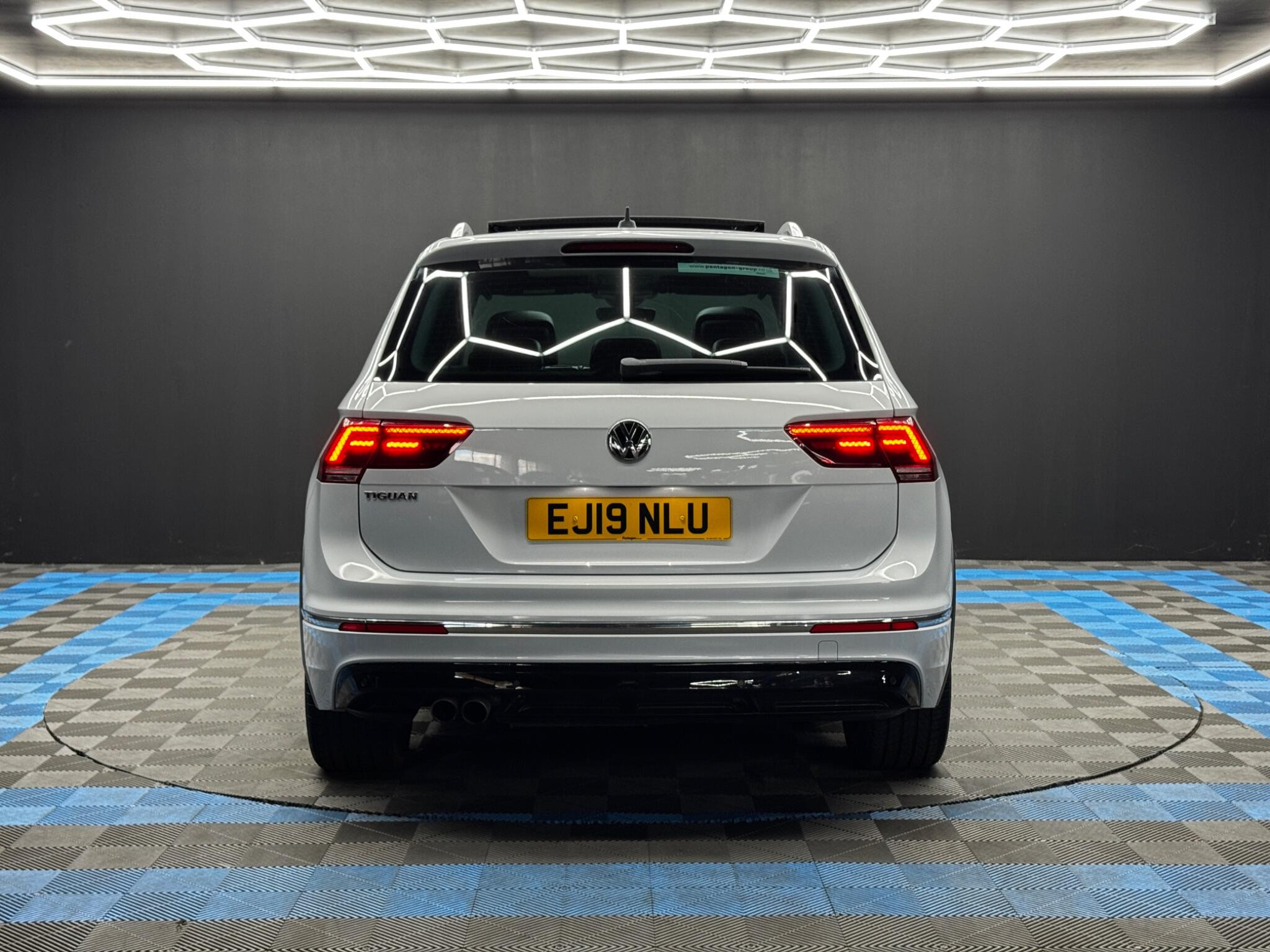 Volkswagen Tiguan 2.0 TDI R-Line DSG Euro 6 (s/s) 5dr 5dr Automatic 2026