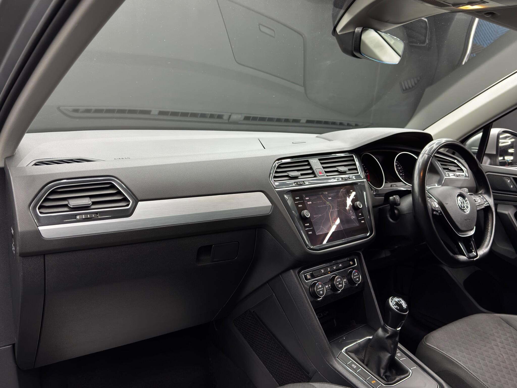 Volkswagen Tiguan 2.0 TDI SE Navigation Euro 6 (s/s) 5dr 5dr Manual 2026