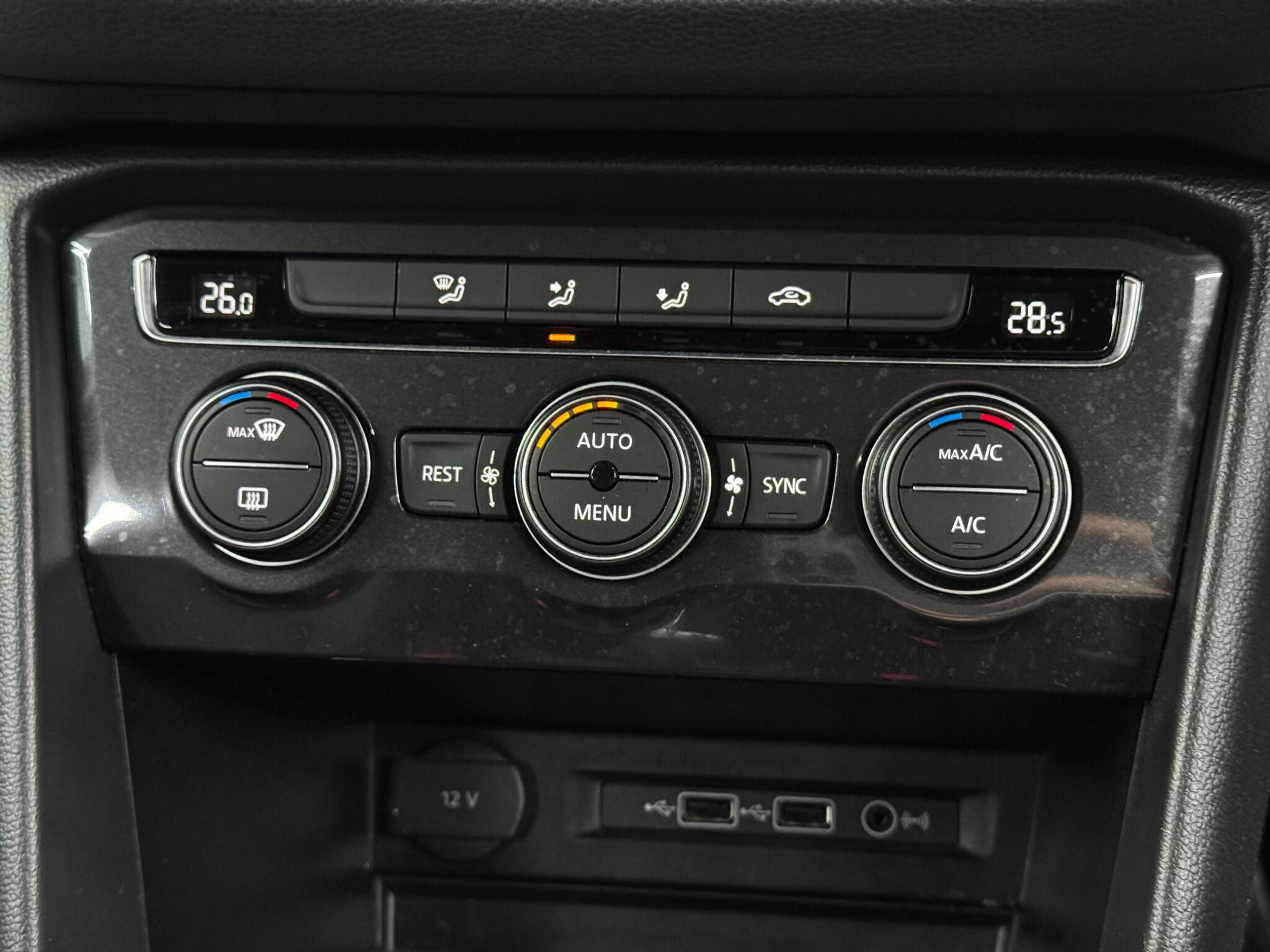 Volkswagen Tiguan 2.0 TDI SE Navigation Euro 6 (s/s) 5dr 5dr Manual 2026