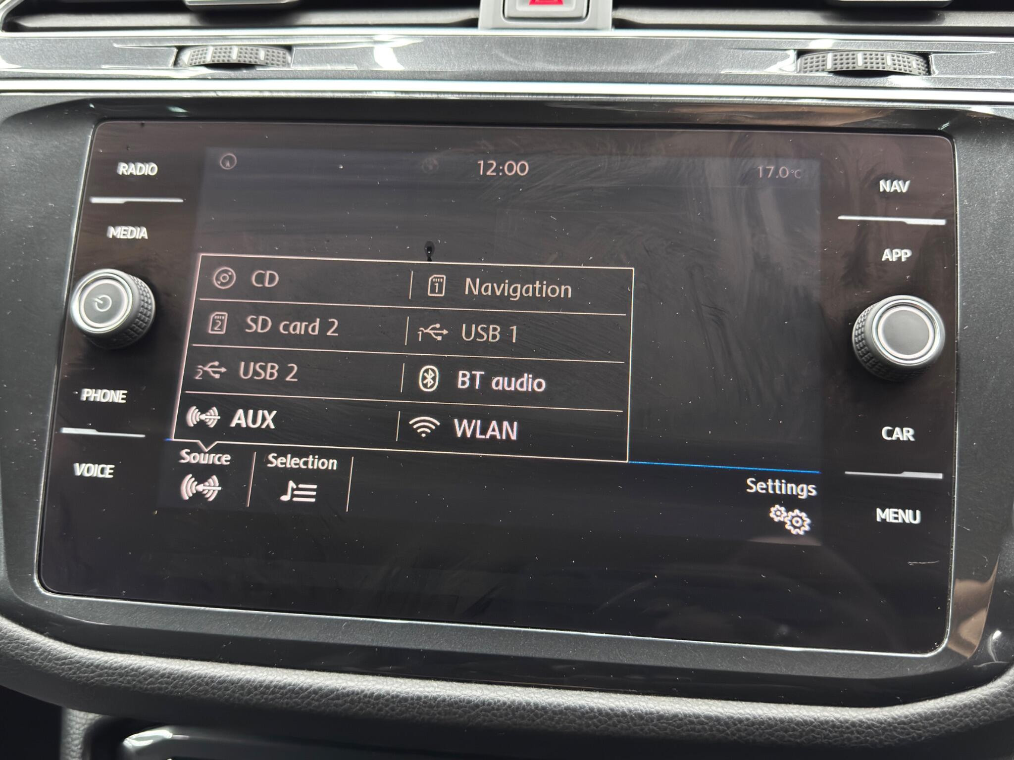 Volkswagen Tiguan 2.0 TDI SE Navigation Euro 6 (s/s) 5dr 5dr Manual 2026