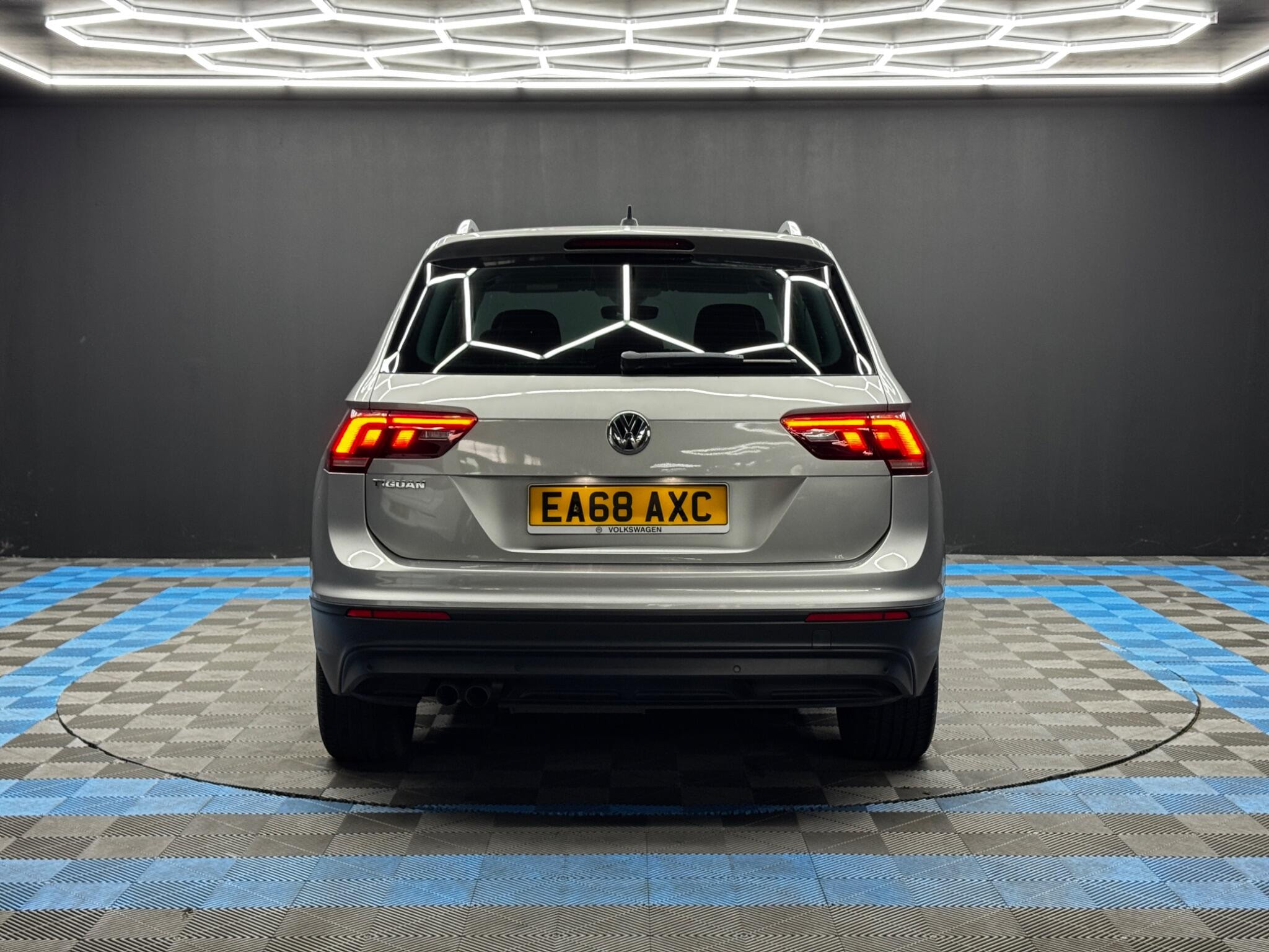 Volkswagen Tiguan 2.0 TDI SE Navigation Euro 6 (s/s) 5dr 5dr Manual 2026