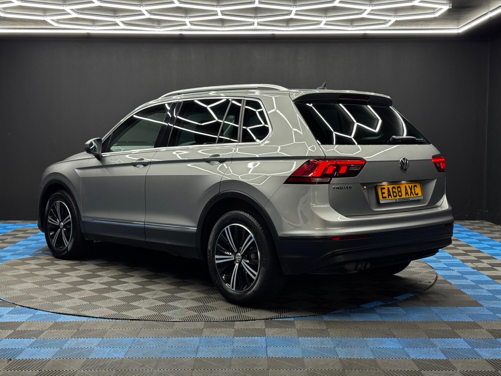 Volkswagen Tiguan 2.0 TDI SE Navigation Euro 6 (s/s) 5dr 5dr Manual 2026