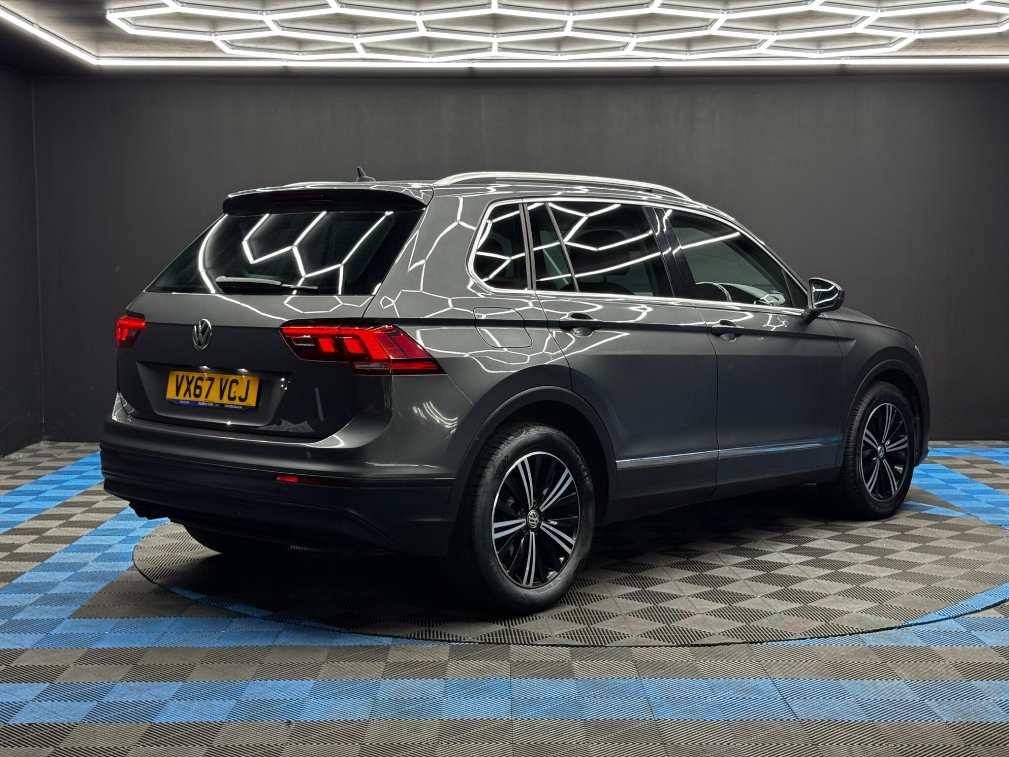 Volkswagen Tiguan 2.0 TDI SE Navigation Euro 6 (s/s) 5dr 5dr Manual 2026