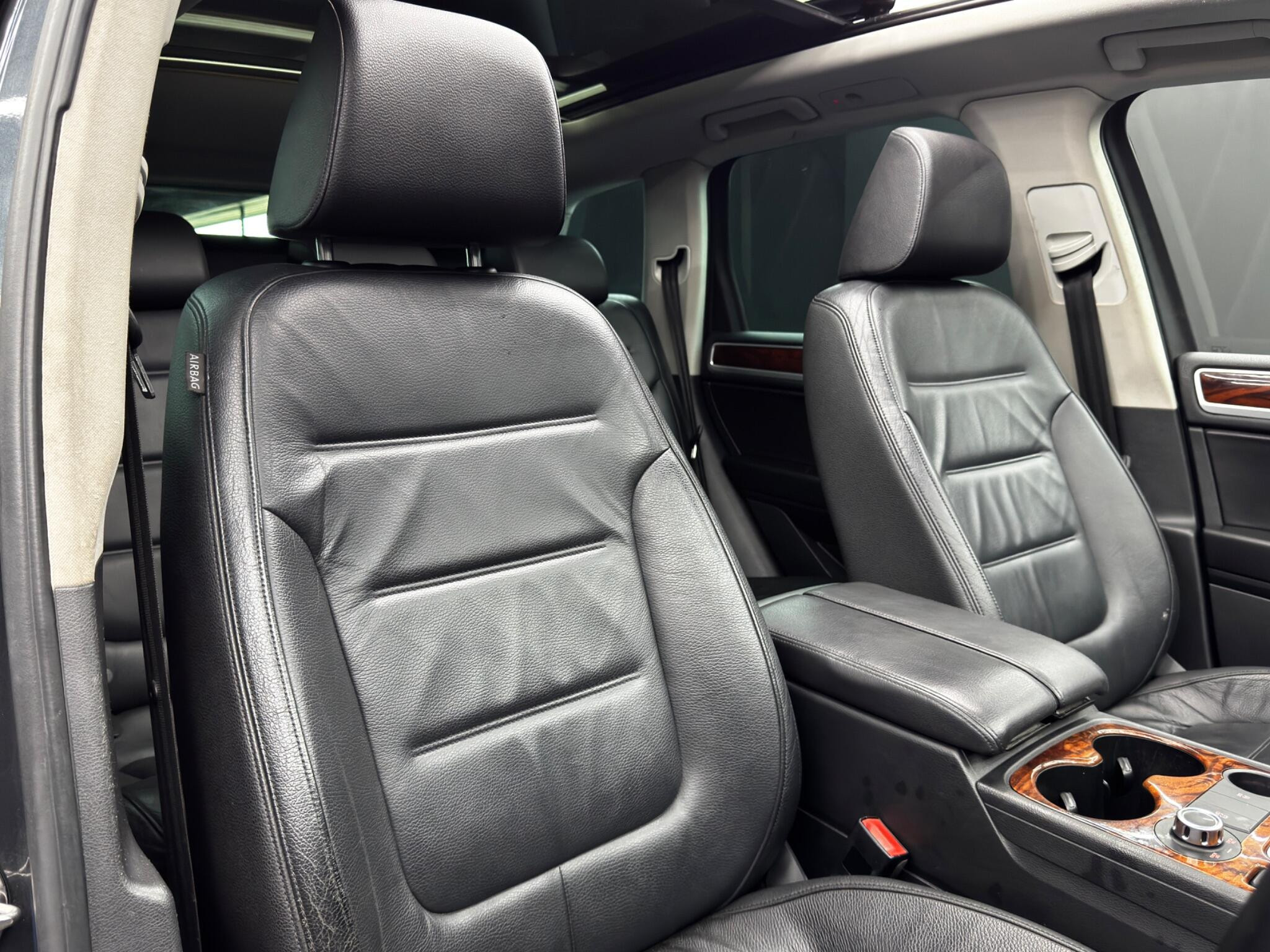 Volkswagen Touareg 3.0 TDI V6 BlueMotion Tech SE Tiptronic 4WD Euro 5 (s/s) 5dr 5dr Automatic 2026