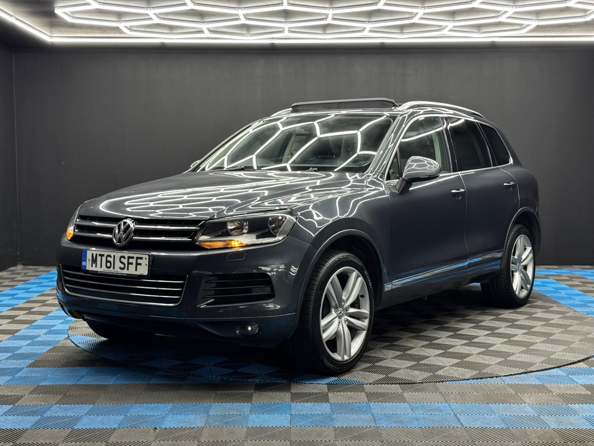 Volkswagen Touareg 3.0 TDI V6 BlueMotion Tech SE Tiptronic 4WD Euro 5 (s/s) 5dr 5dr Automatic 2026