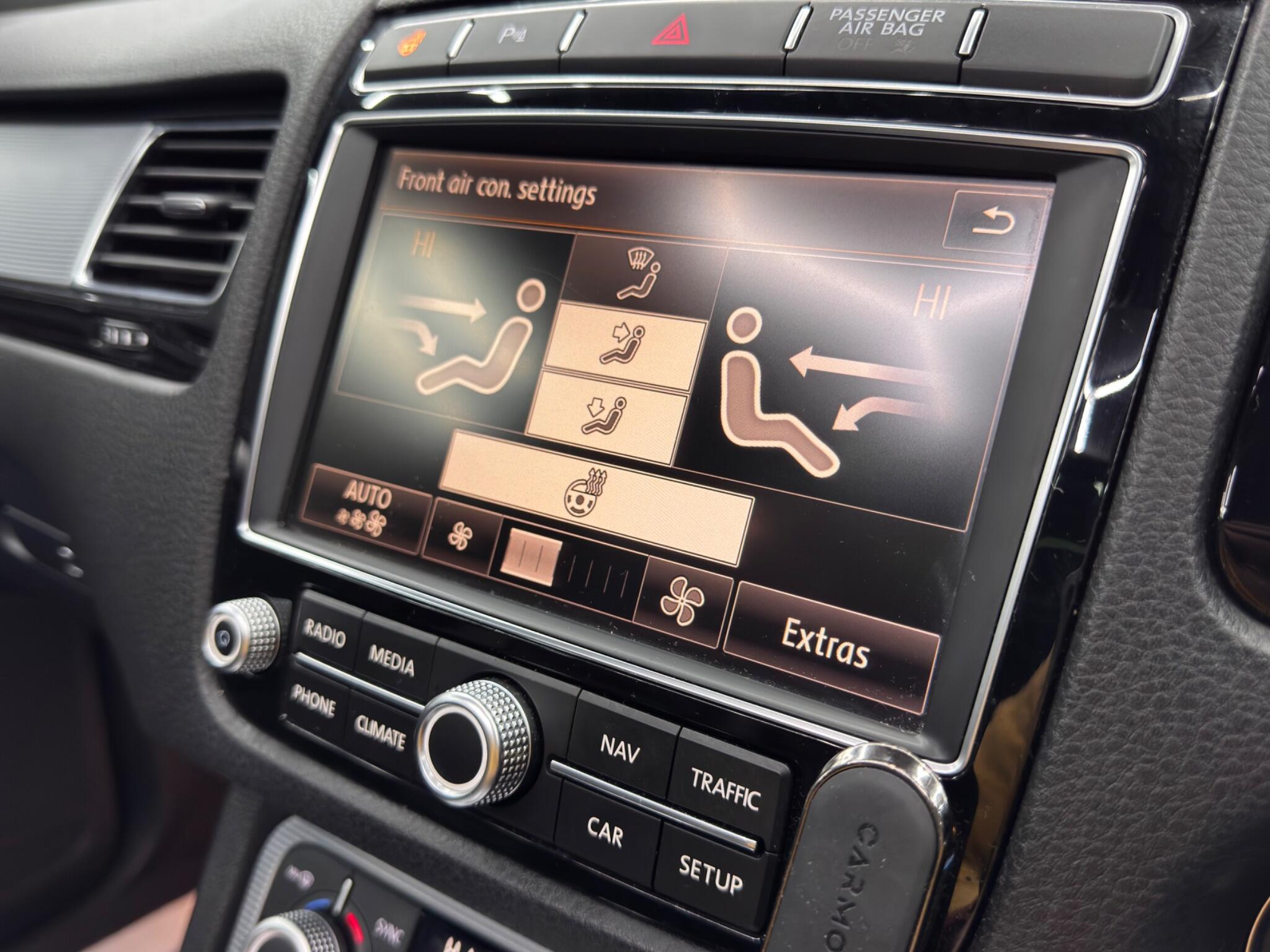Volkswagen Touareg 3.0 TDI V6 BlueMotion Tech R-Line Tiptronic 4WD Euro 6 (s/s) 5dr 5dr Automatic 2026