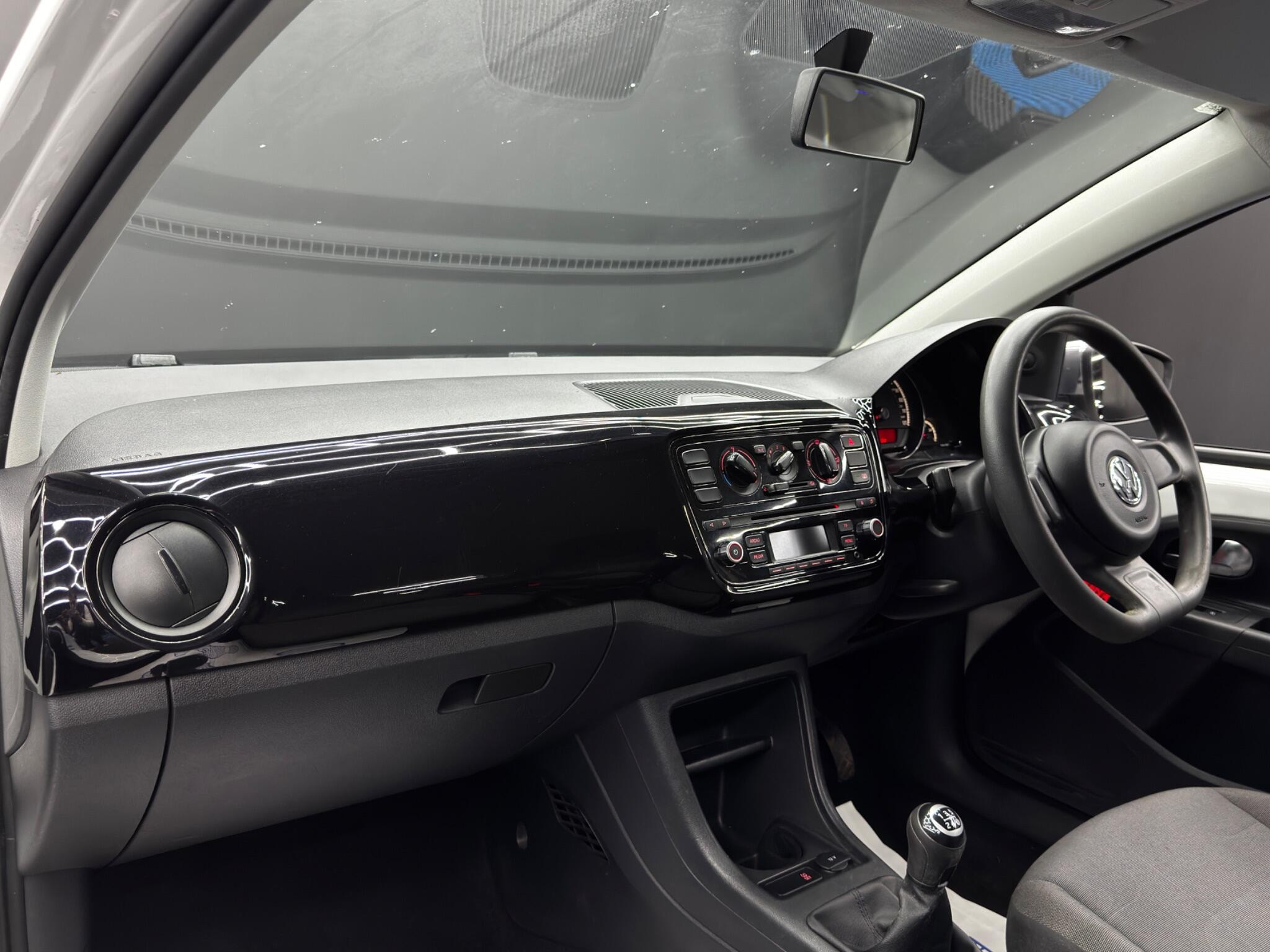Volkswagen up! 1.0 Move up! Euro 5 3dr 3dr Manual 2026