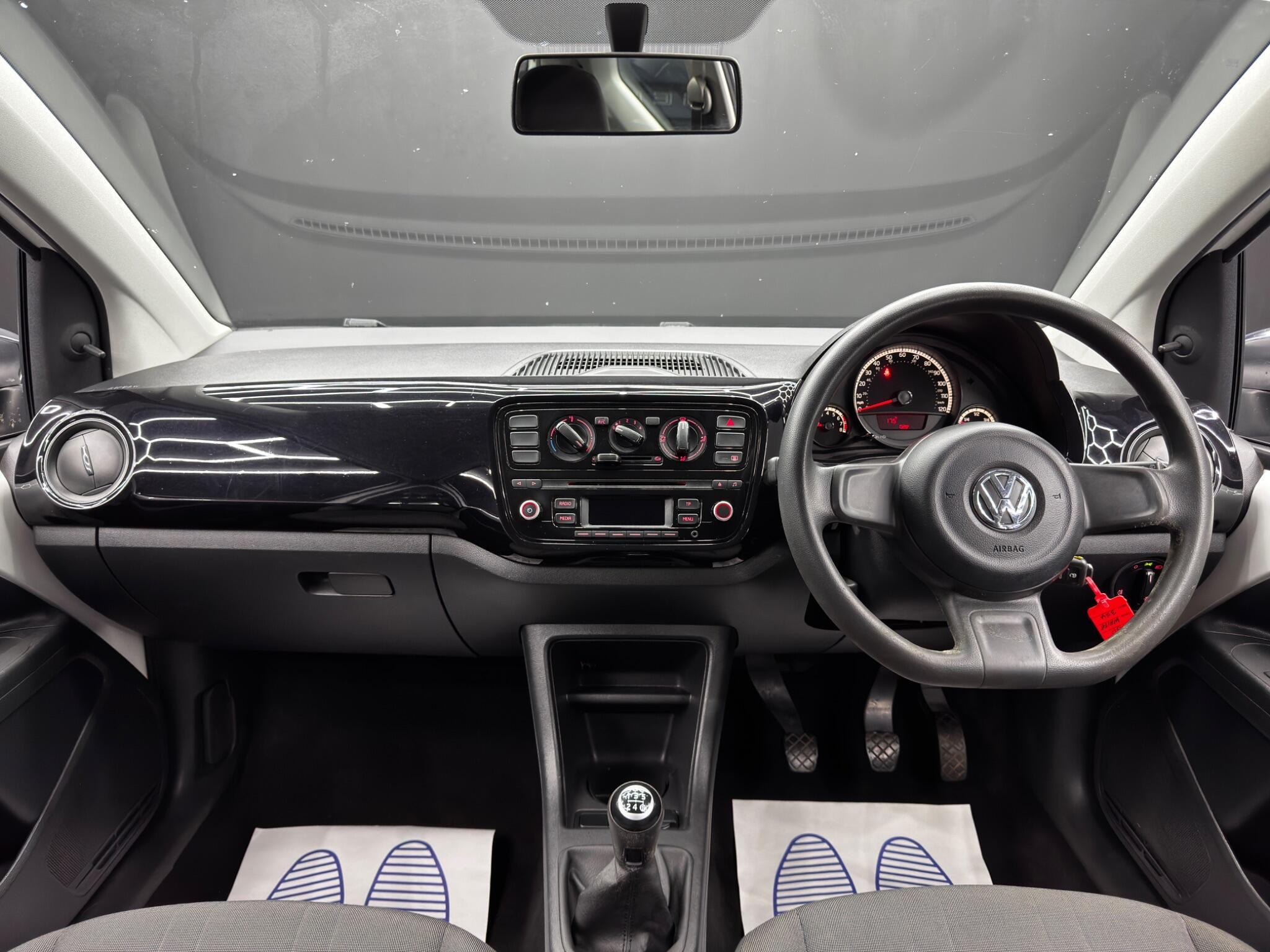 Volkswagen up! 1.0 Move up! Euro 5 3dr 3dr Manual 2026