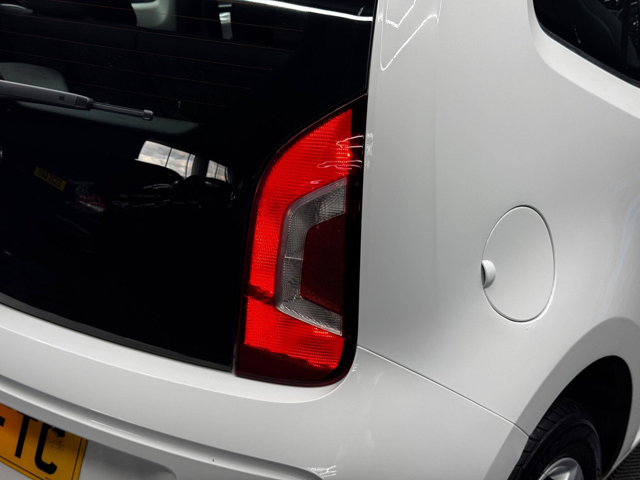 Volkswagen up! 1.0 Move up! Euro 5 3dr 3dr Manual 2026