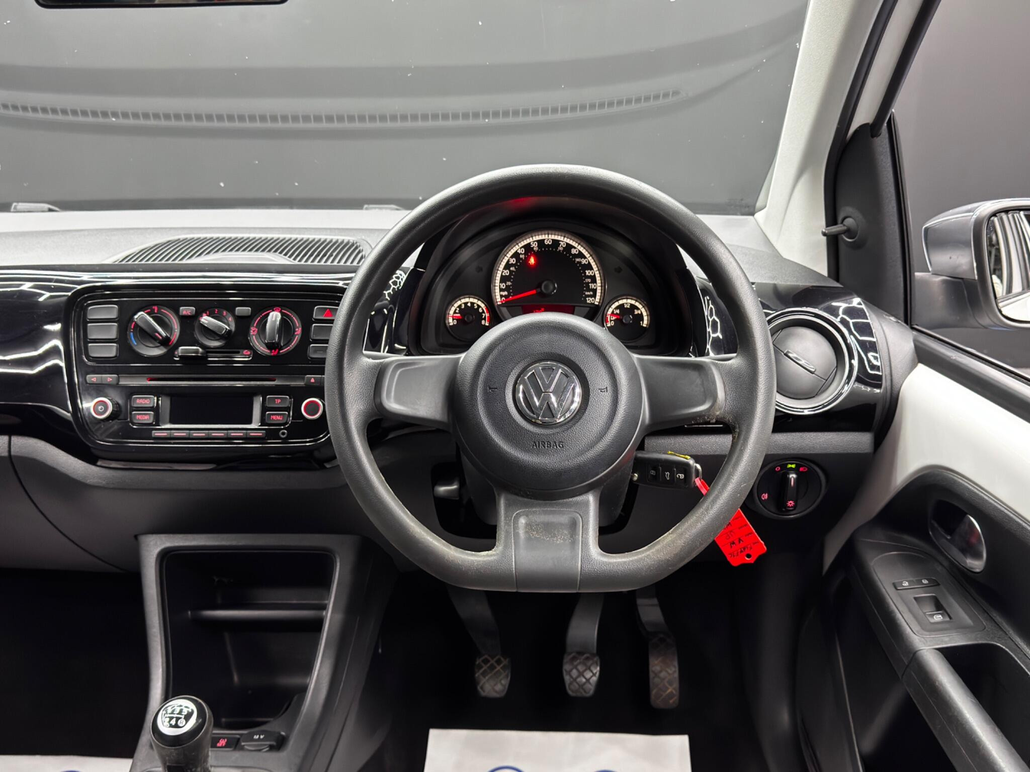 Volkswagen up! 1.0 Move up! Euro 5 3dr 3dr Manual 2026