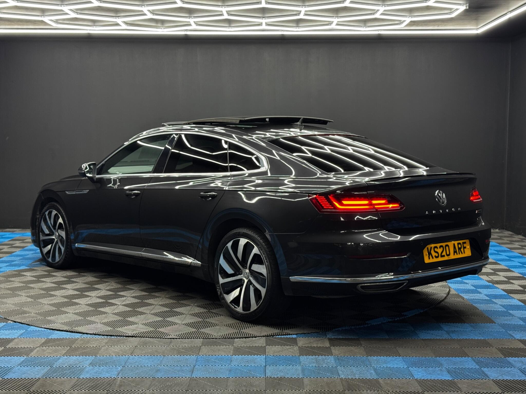 Volkswagen Arteon 2.0 TDI R-Line Fastback DSG 4Motion Euro 6 (s/s) 5dr 5dr Automatic 2026