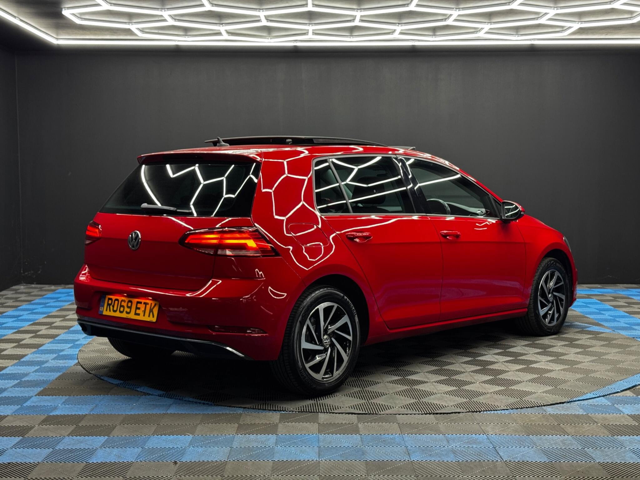 Volkswagen Golf 1.0 TSI Match Euro 6 (s/s) 5dr 5dr Manual 2026