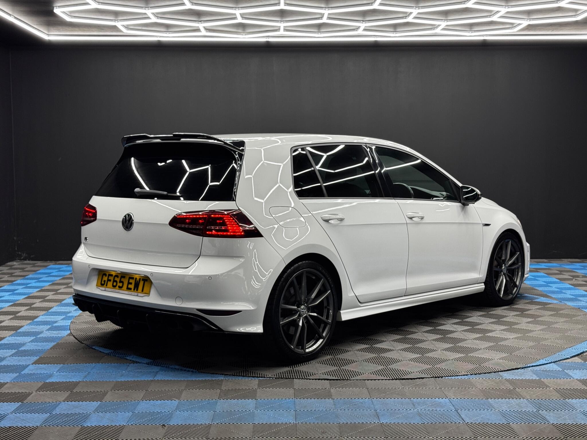 Volkswagen Golf 2.0 TSI BlueMotion Tech R DSG 4Motion Euro 6 (s/s) 5dr 5dr Automatic 2026
