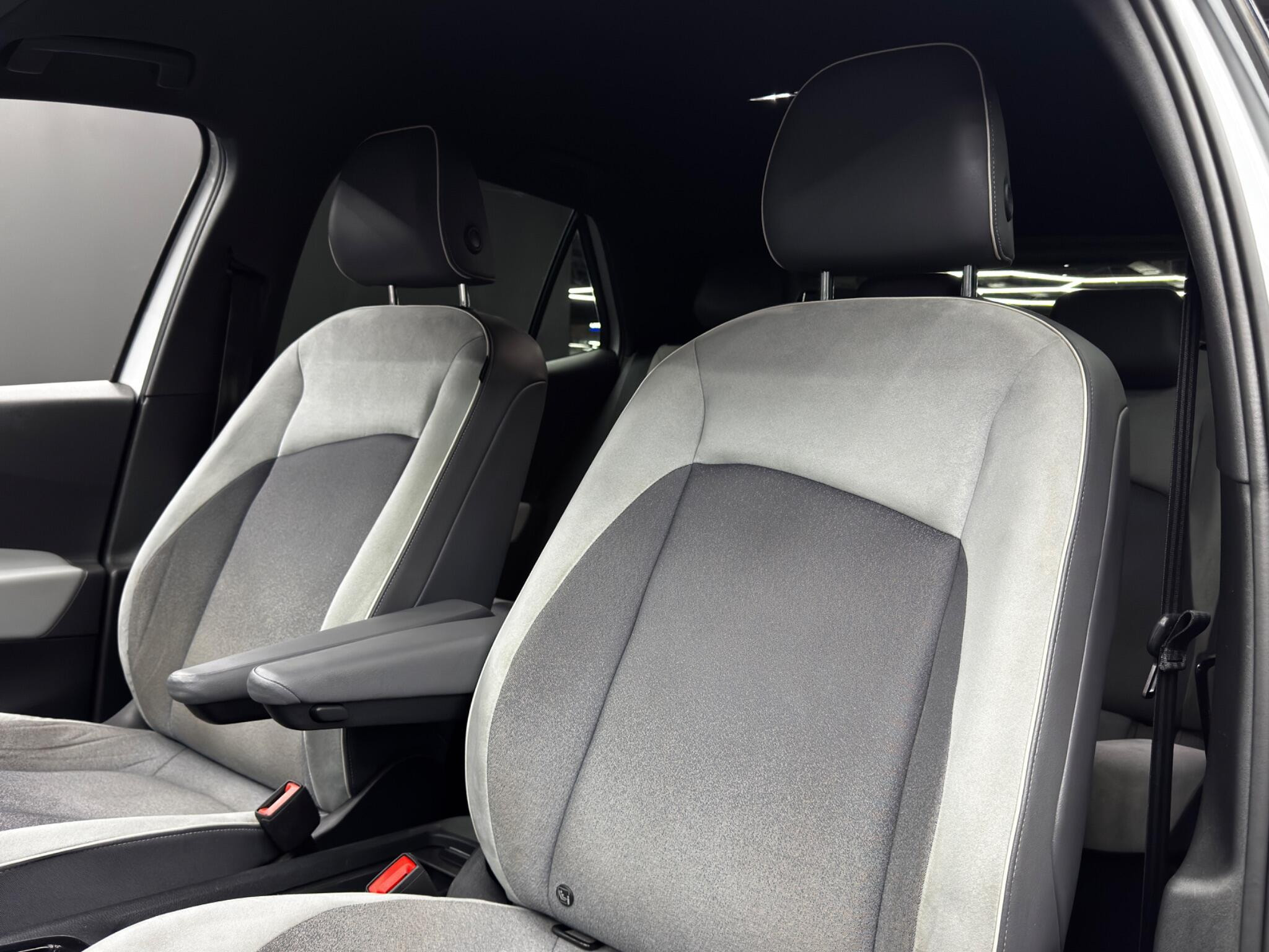 Volkswagen ID.3 Pro Performance 58kWh 1ST Edition Auto 5dr 5dr Automatic 2026