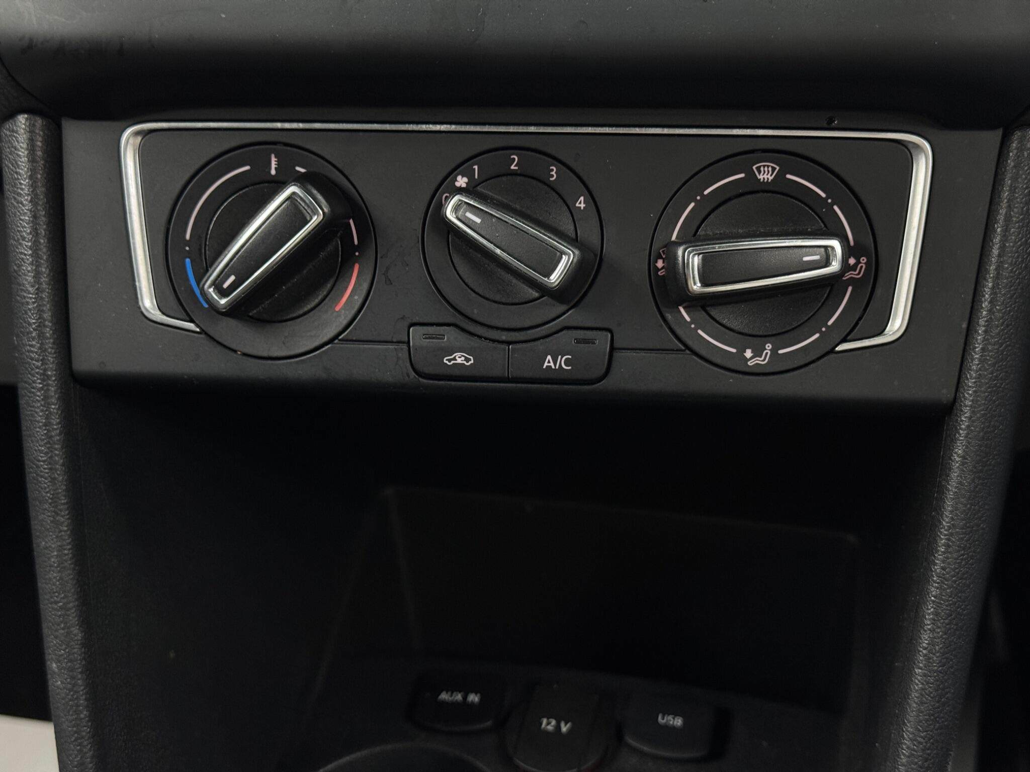 Volkswagen Polo 1.0 BlueMotion Tech Match Euro 6 (s/s) 3dr 3dr Manual 2026