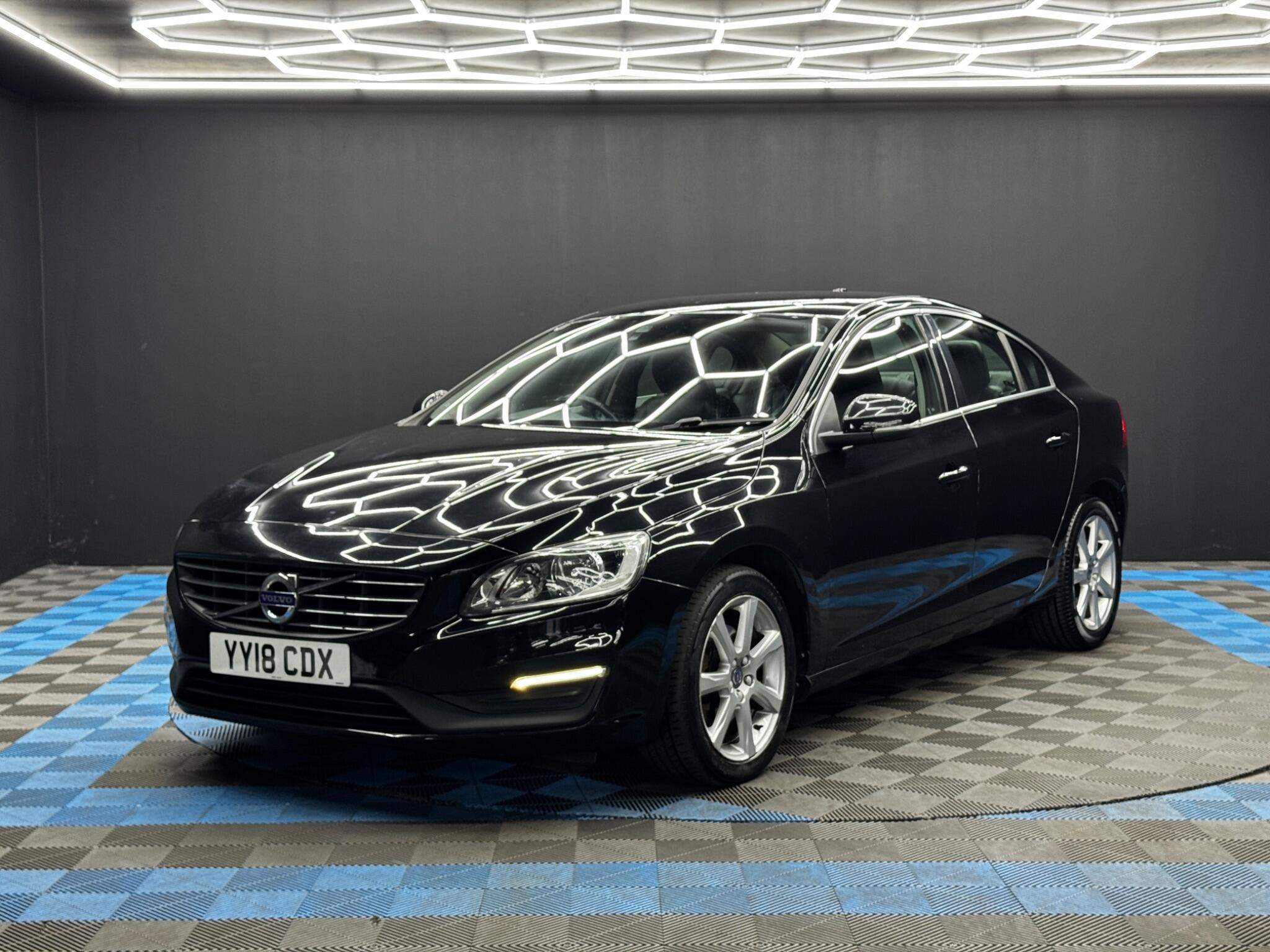 Volvo S60 2.0 D2 SE Nav Euro 6 (s/s) 4dr 4dr Manual 2026