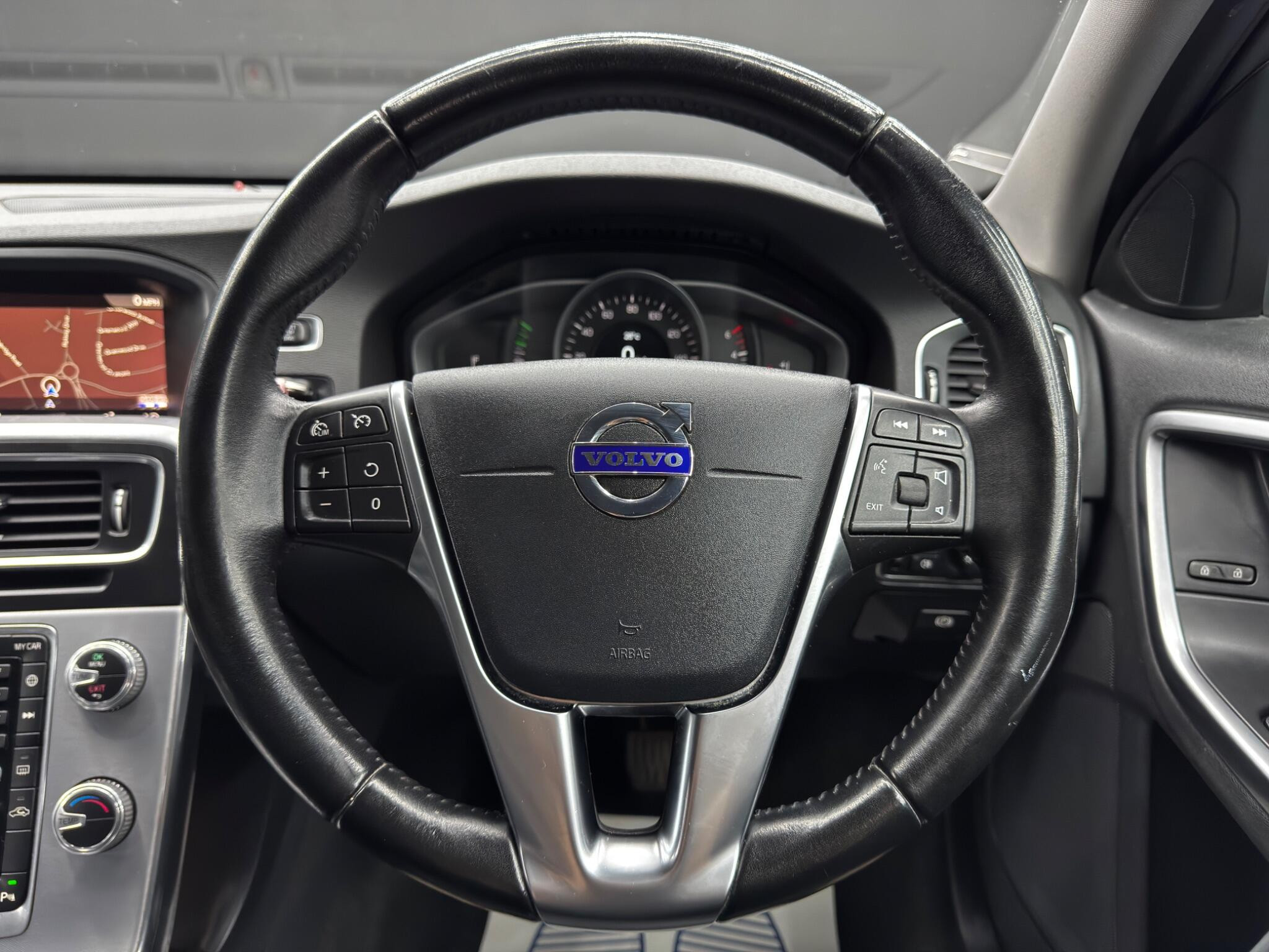 Volvo S60 2.0 D2 SE Nav Euro 6 (s/s) 4dr 4dr Manual 2026