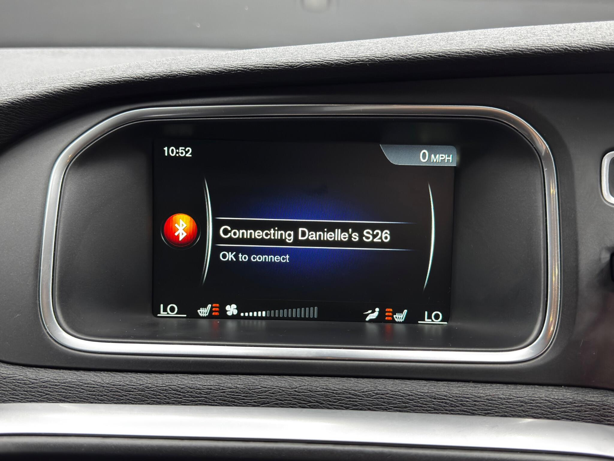 Volvo V40 2.0 D3 R-Design Nav Euro 6 (s/s) 5dr 5dr Manual 2026