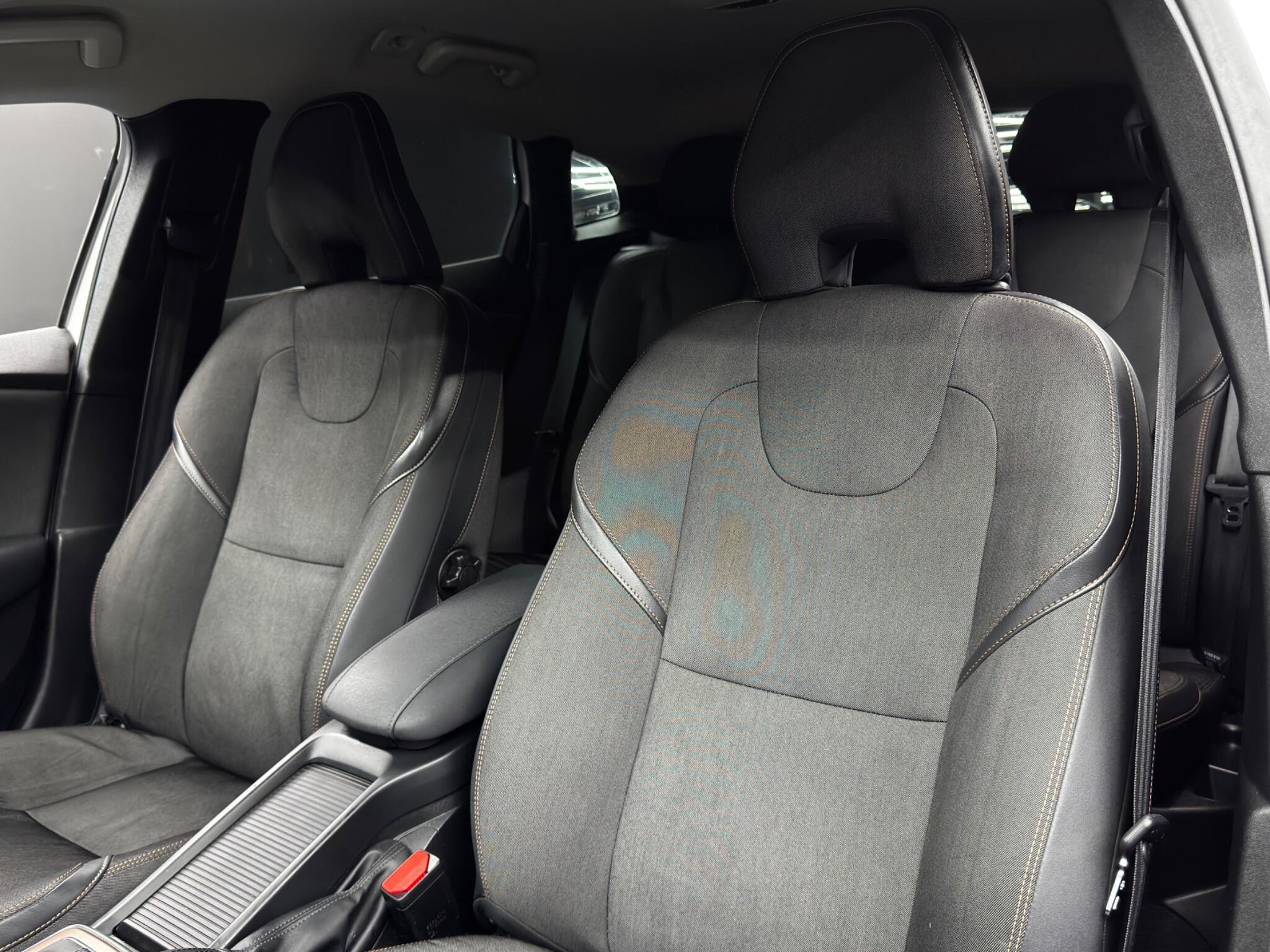 Volvo V40 Cross Country 1.6 T4 SE Nav Powershift 5dr Automatic 2026