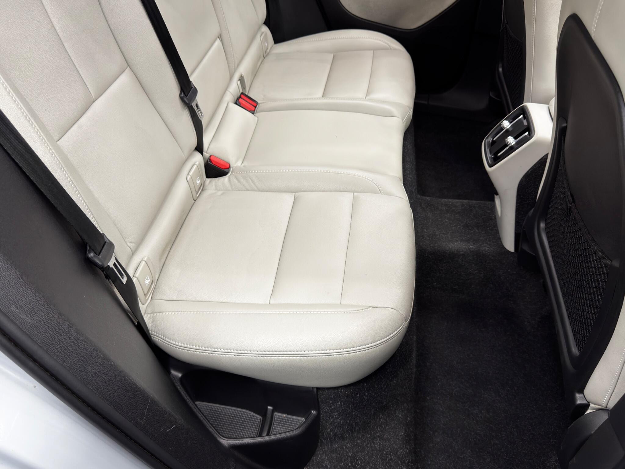 Volvo XC40 1.5 T3 Inscription Euro 6 (s/s) 5dr 5dr Manual 2026