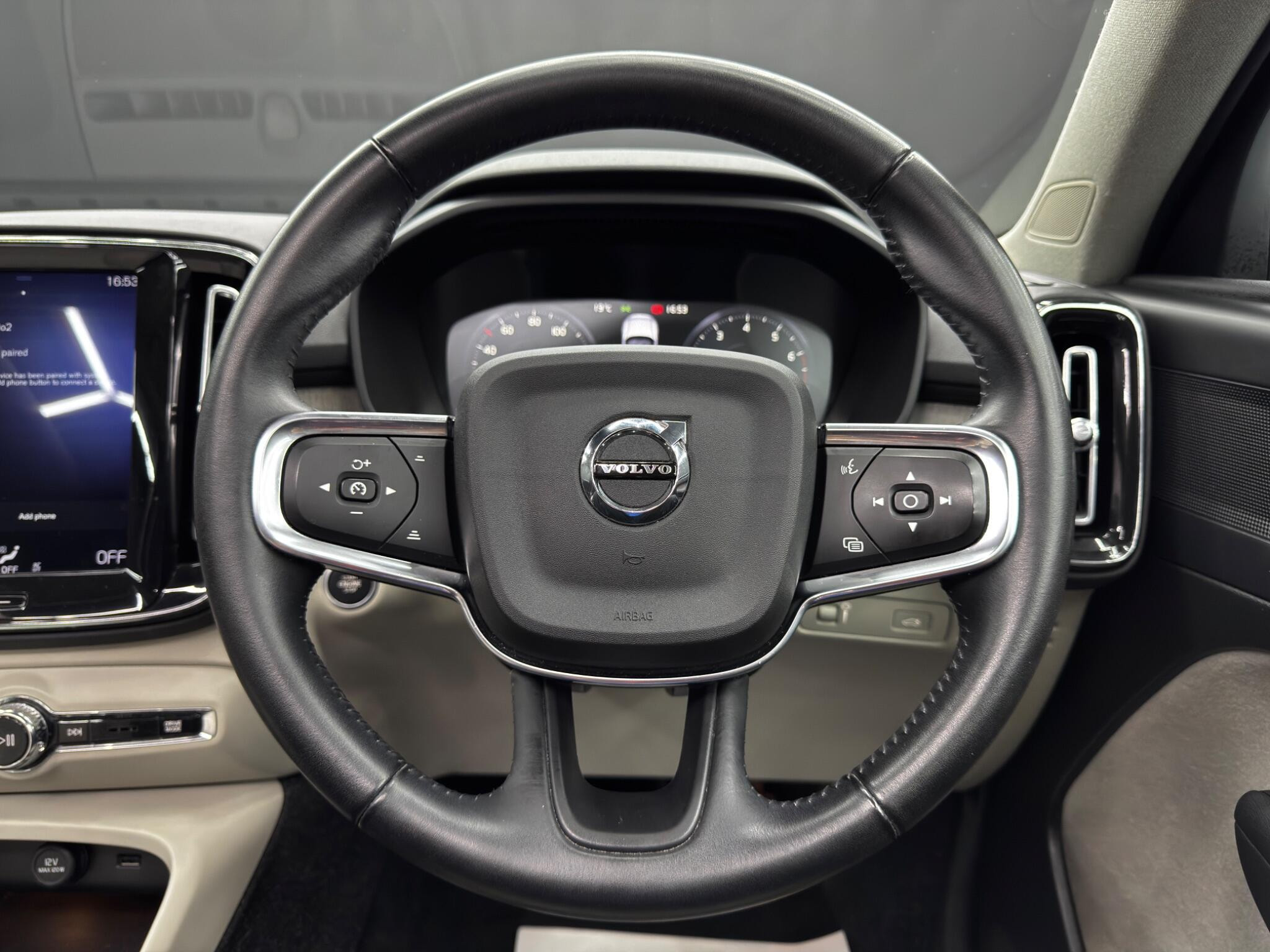 Volvo XC40 1.5 T3 Inscription Euro 6 (s/s) 5dr 5dr Manual 2026
