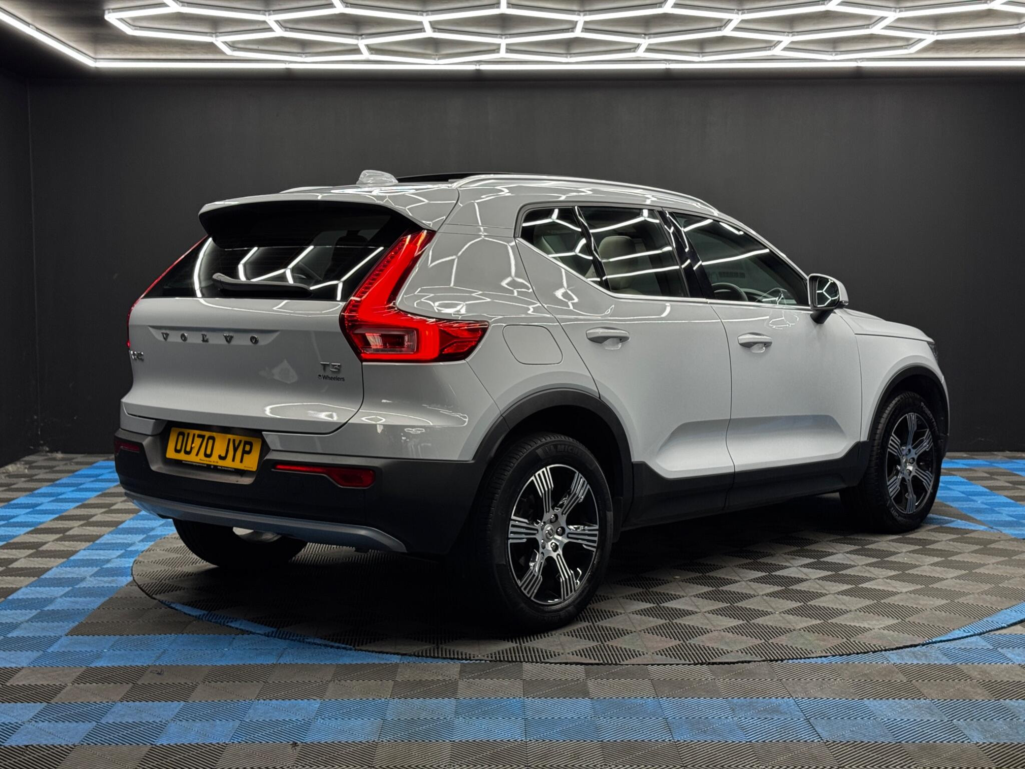 Volvo XC40 1.5 T3 Inscription Euro 6 (s/s) 5dr 5dr Manual 2026