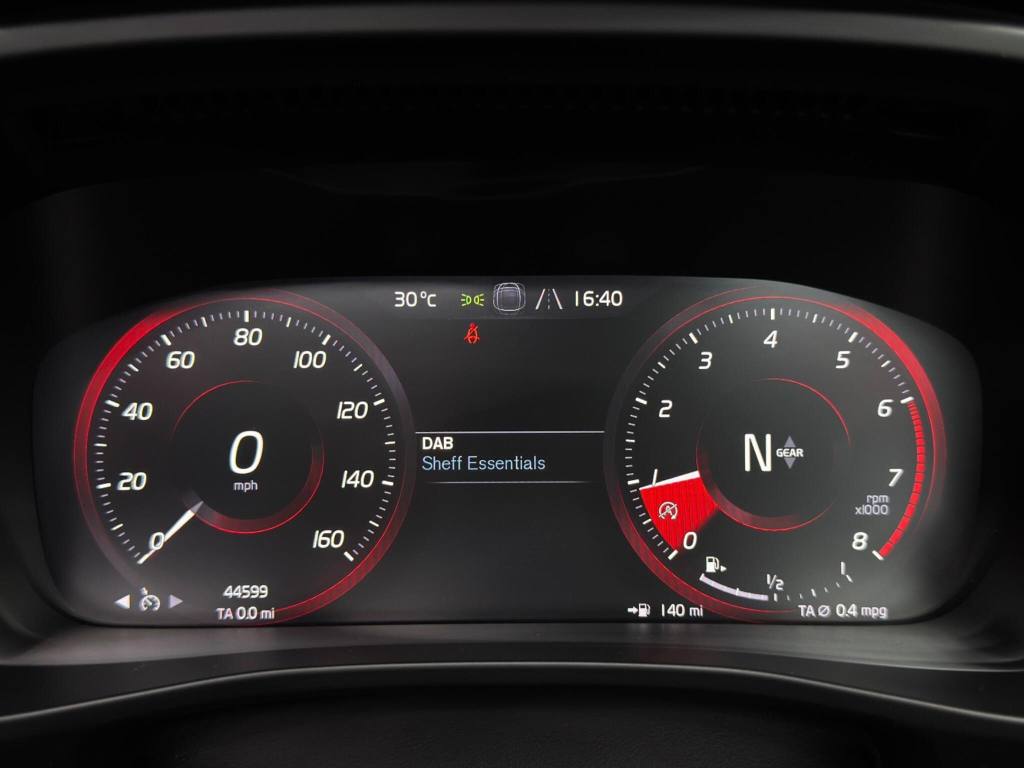 Volvo XC40 1.5 T3 R-Design Euro 6 (s/s) 5dr 5dr Manual 2026