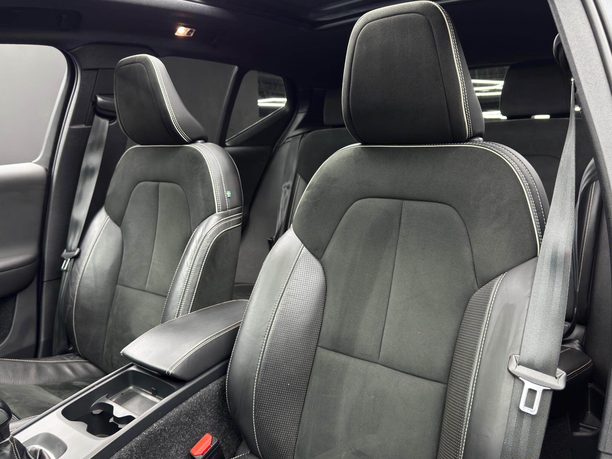 Volvo XC40 1.5 T3 R-Design Euro 6 (s/s) 5dr 5dr Manual 2026