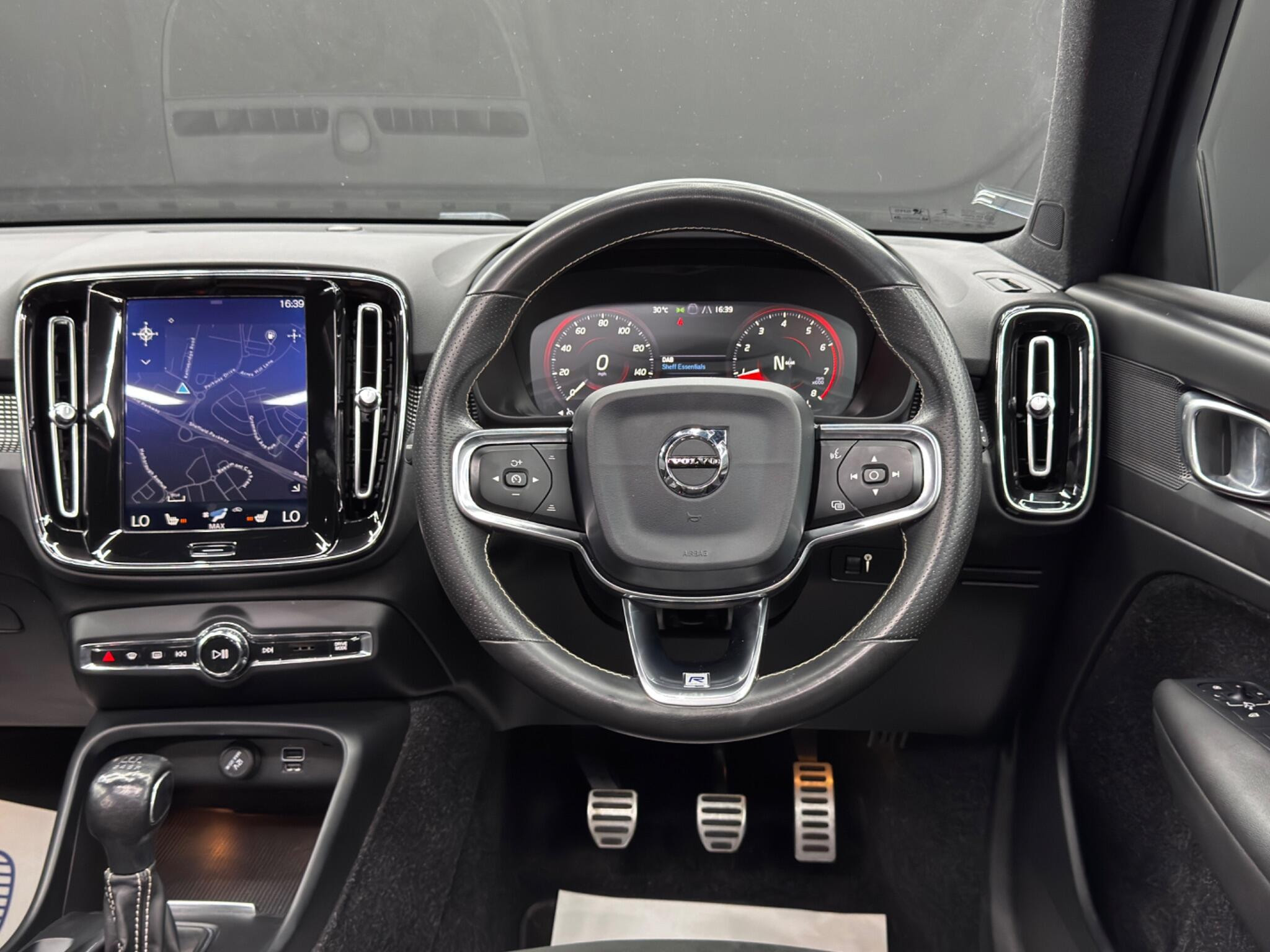 Volvo XC40 1.5 T3 R-Design Euro 6 (s/s) 5dr 5dr Manual 2026