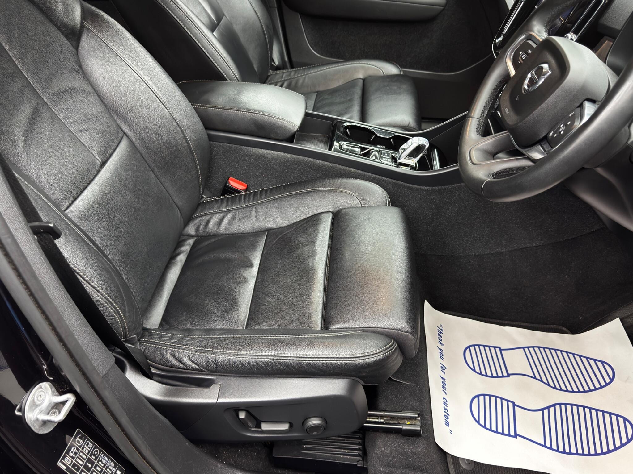 Volvo XC40 1.5h T4 Recharge 10.7kWh Plus Auto Euro 6 (s/s) 5dr 5dr Automatic 2026