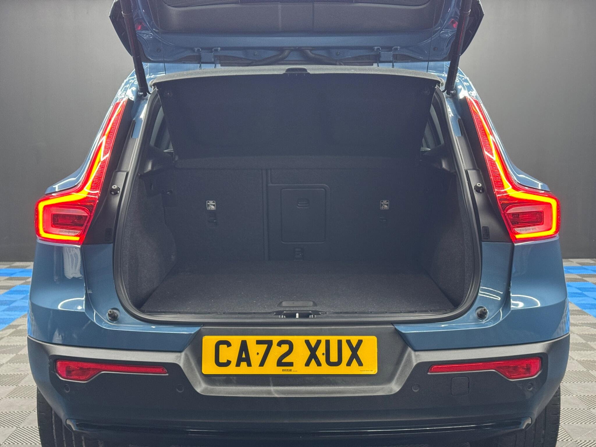 Volvo XC40 1.5h T4 Recharge 10.7kWh Plus Auto Euro 6 (s/s) 5dr 5dr Automatic 2026