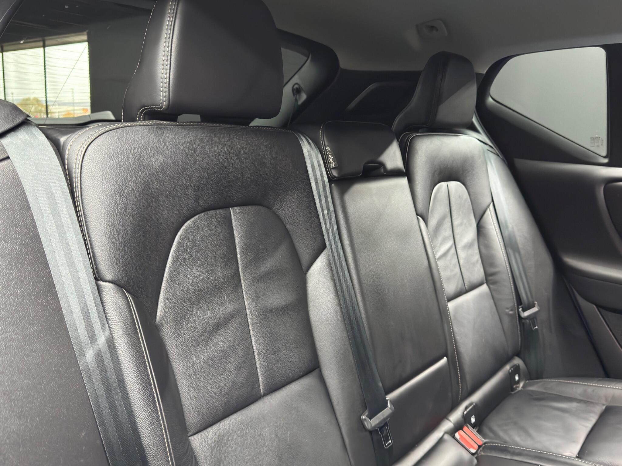 Volvo XC40 1.5h T4 Recharge 10.7kWh Plus Auto Euro 6 (s/s) 5dr 5dr Automatic 2026