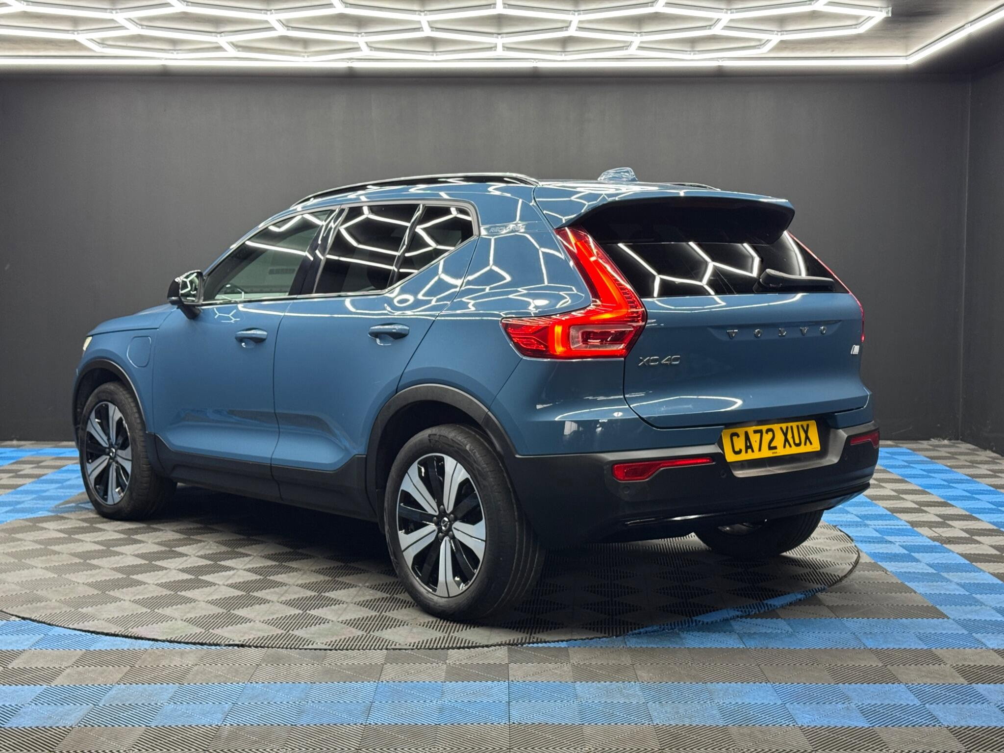 Volvo XC40 1.5h T4 Recharge 10.7kWh Plus Auto Euro 6 (s/s) 5dr 5dr Automatic 2026